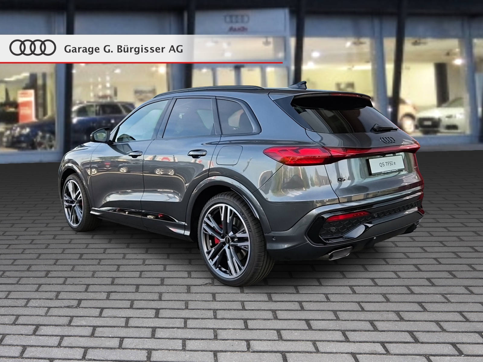 AUDI Q5 e-hybrid quattro 270 kW S-tronic Daytonagrau Perleffekt-showroom-element-3