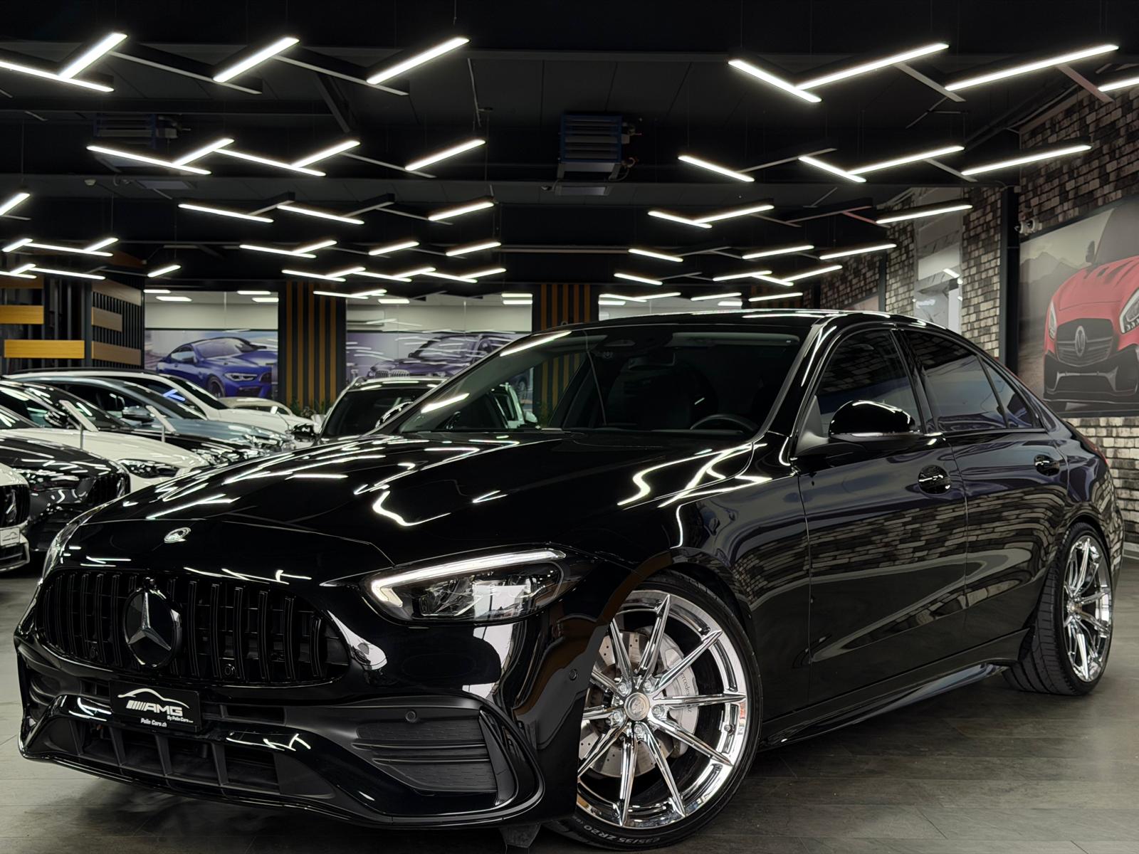 MERCEDES-BENZ C 180 AMG (C63s AMG Bodykit) Limited Black&Silver Performance 5 Jahre Werksgarantie & Gratisservice-showroom-element-1