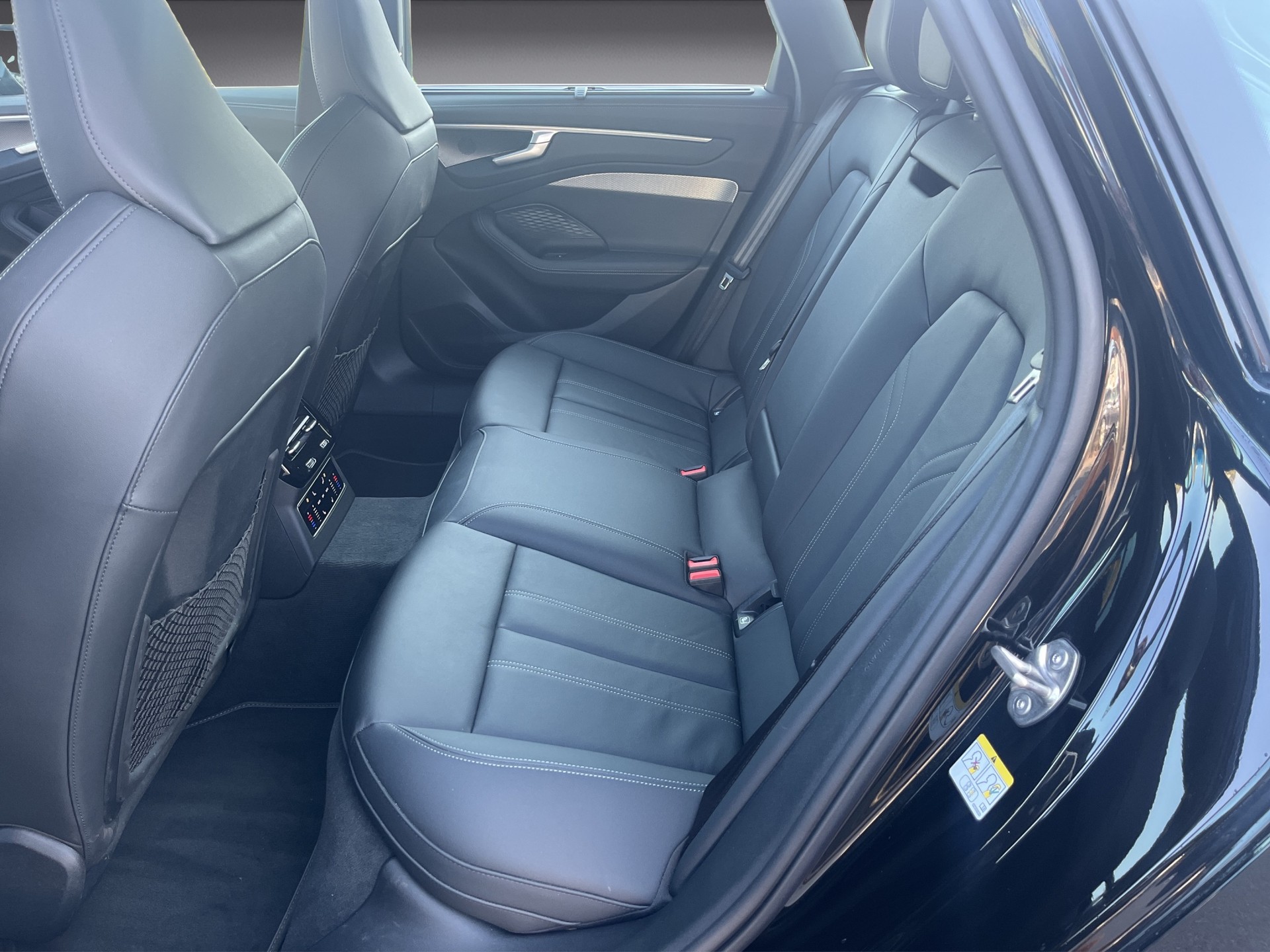 AUDI A6 Avant e-hybrid quattro 270 kW S tronic*B&O Sound, Panodach, Standklima/Heizung, AHK, (5-Jahre Garantie)-image-10