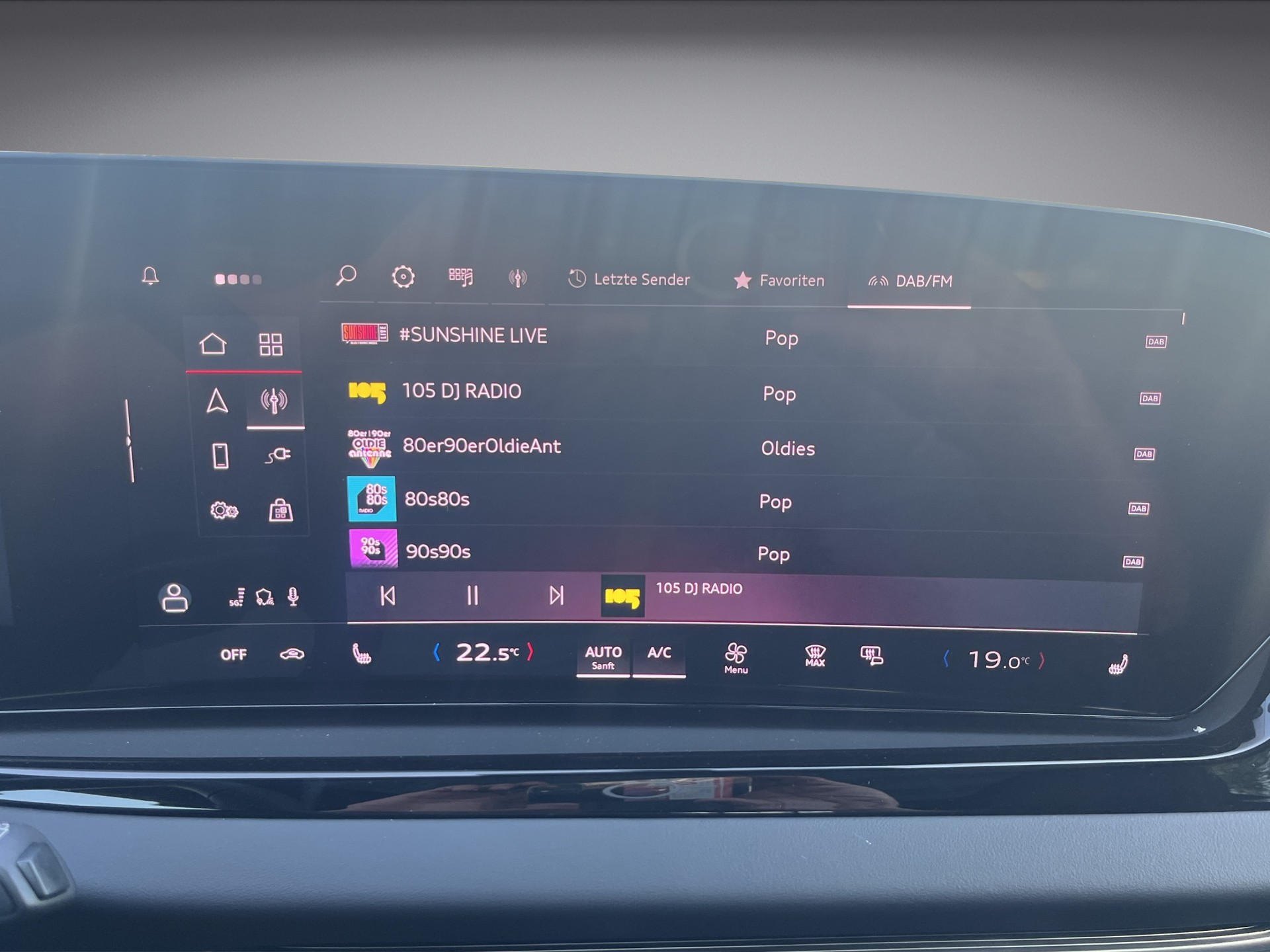 AUDI A6 Avant e-hybrid quattro 270 kW S tronic*B&O Sound, Panodach, Standklima/Heizung, AHK, (5-Jahre Garantie)-image-20