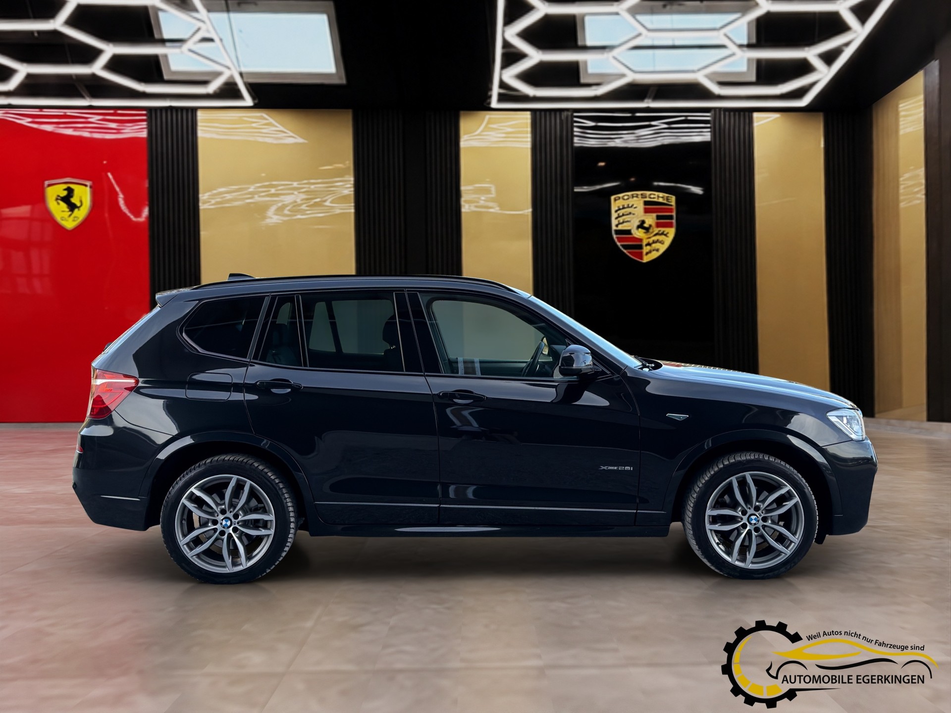 BMW X3 28i xDrive SAG M Paket-showroom-element-3