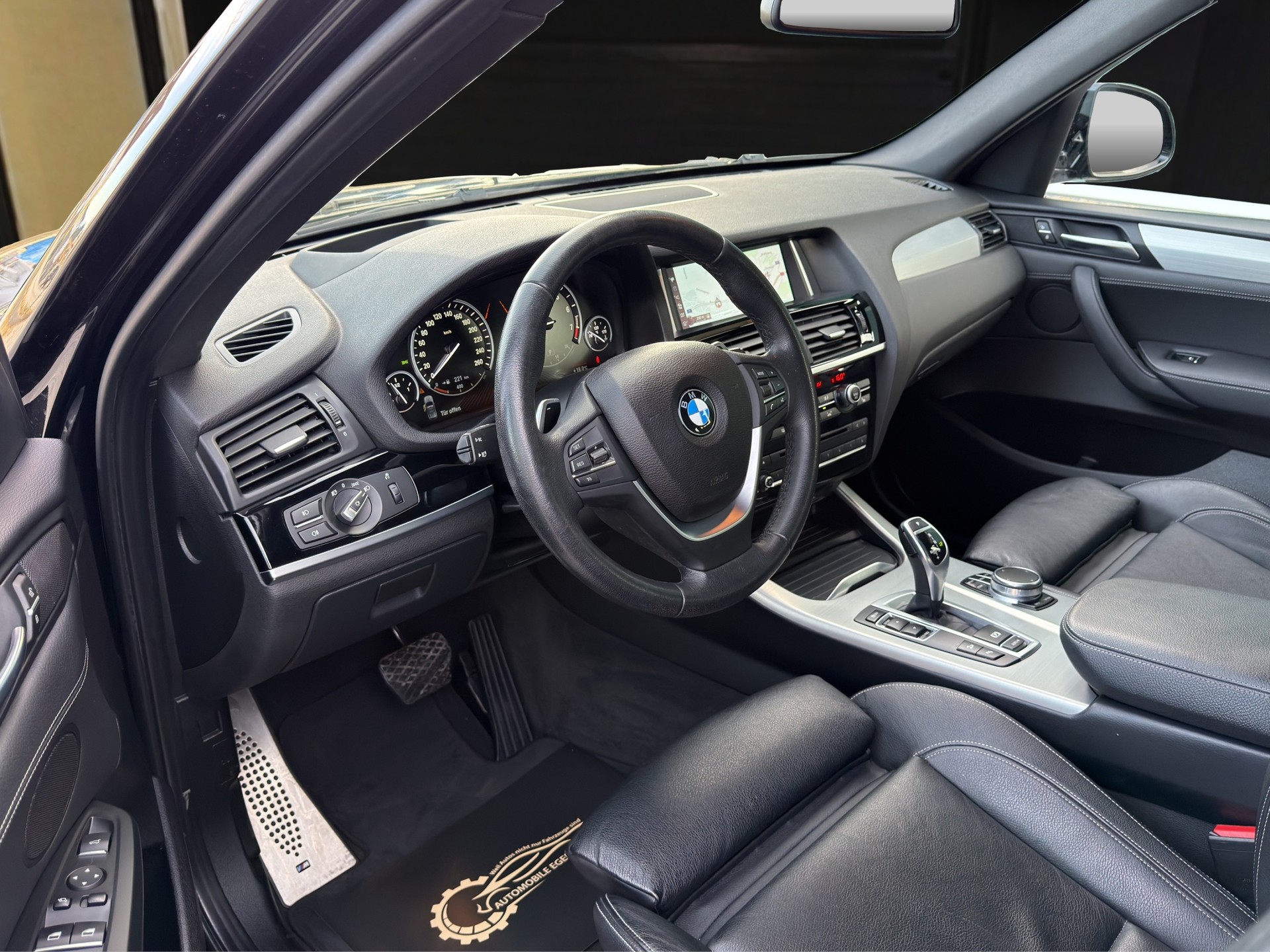 BMW X3 28i xDrive SAG M Paket-image-8