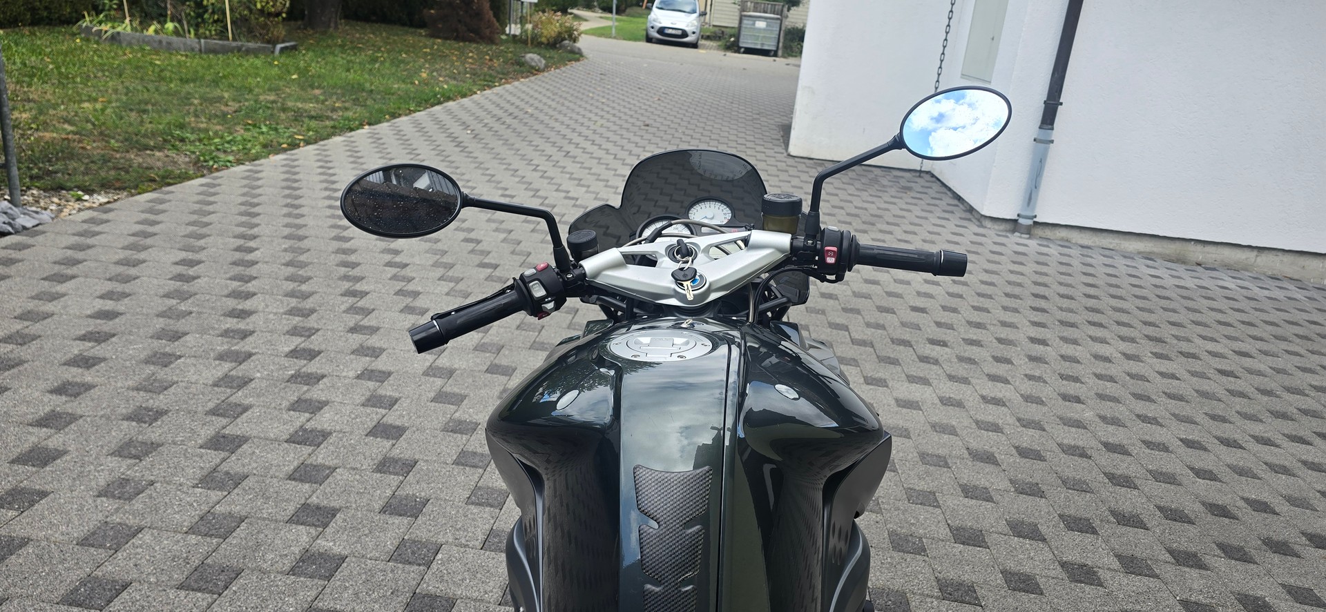 BMW K 1300 R-image-4