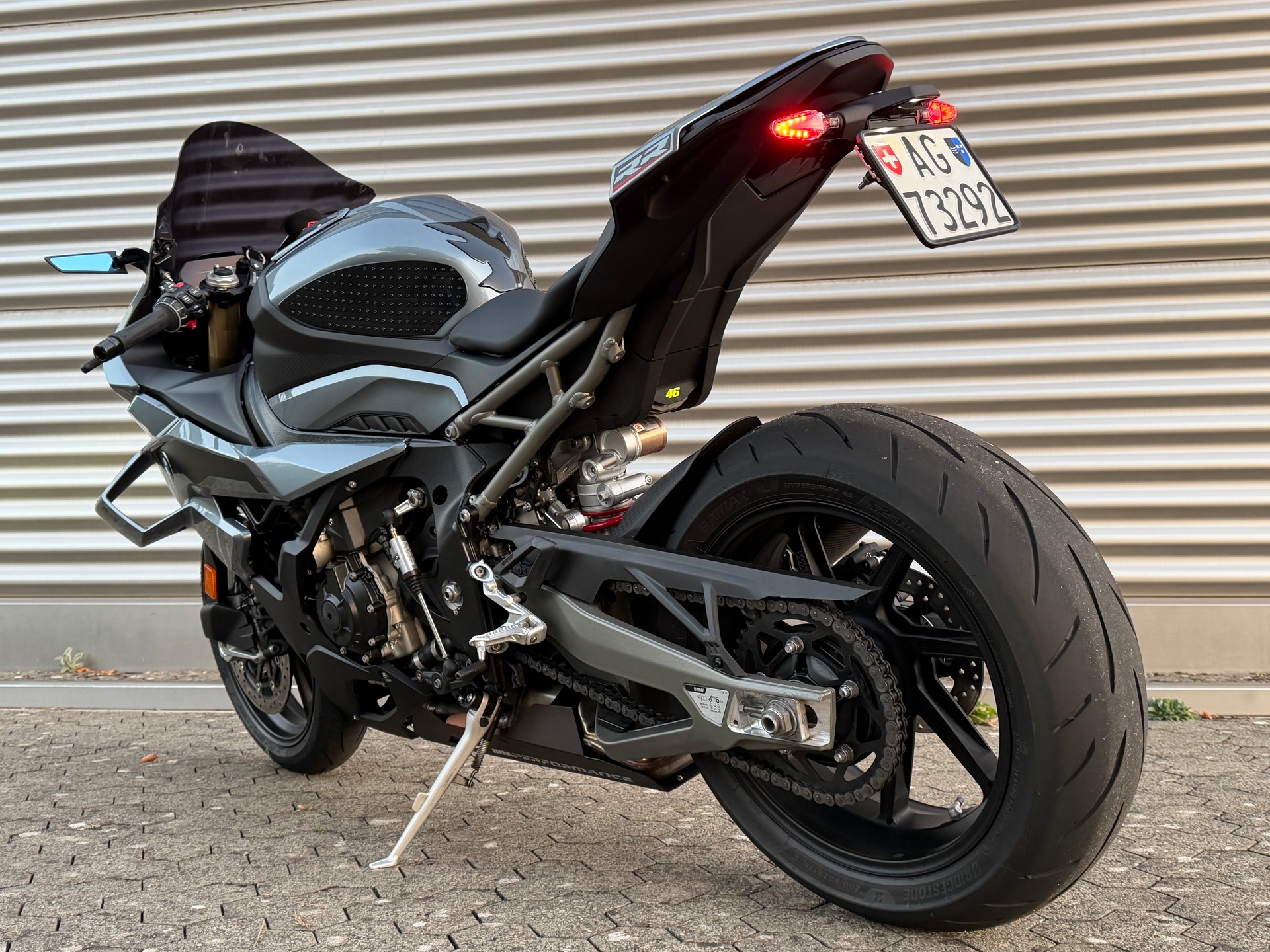 BMW S 1000 RR-image-2