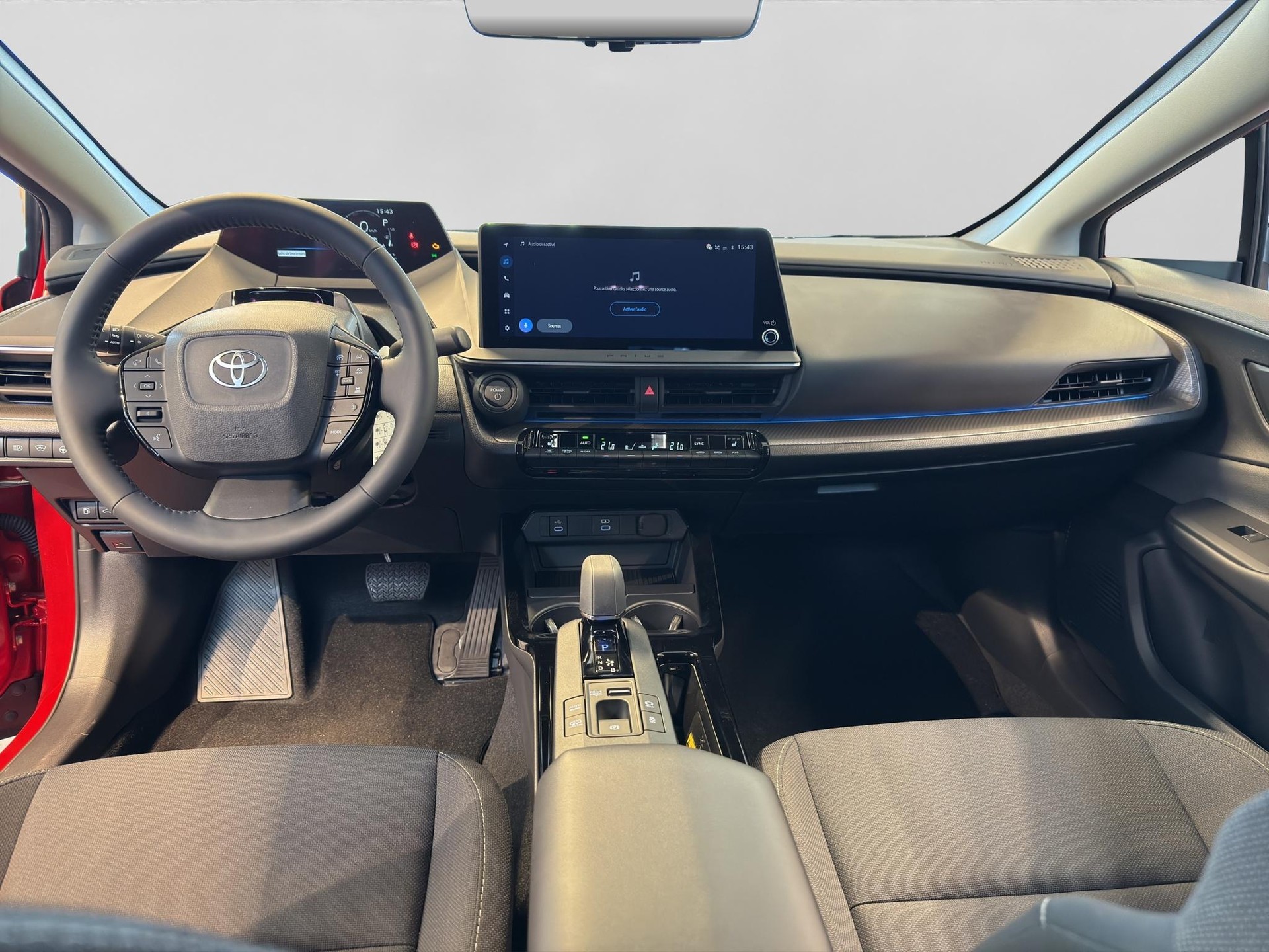 TOYOTA Prius 2.0 Plug-In-Hybrid Style-image-7
