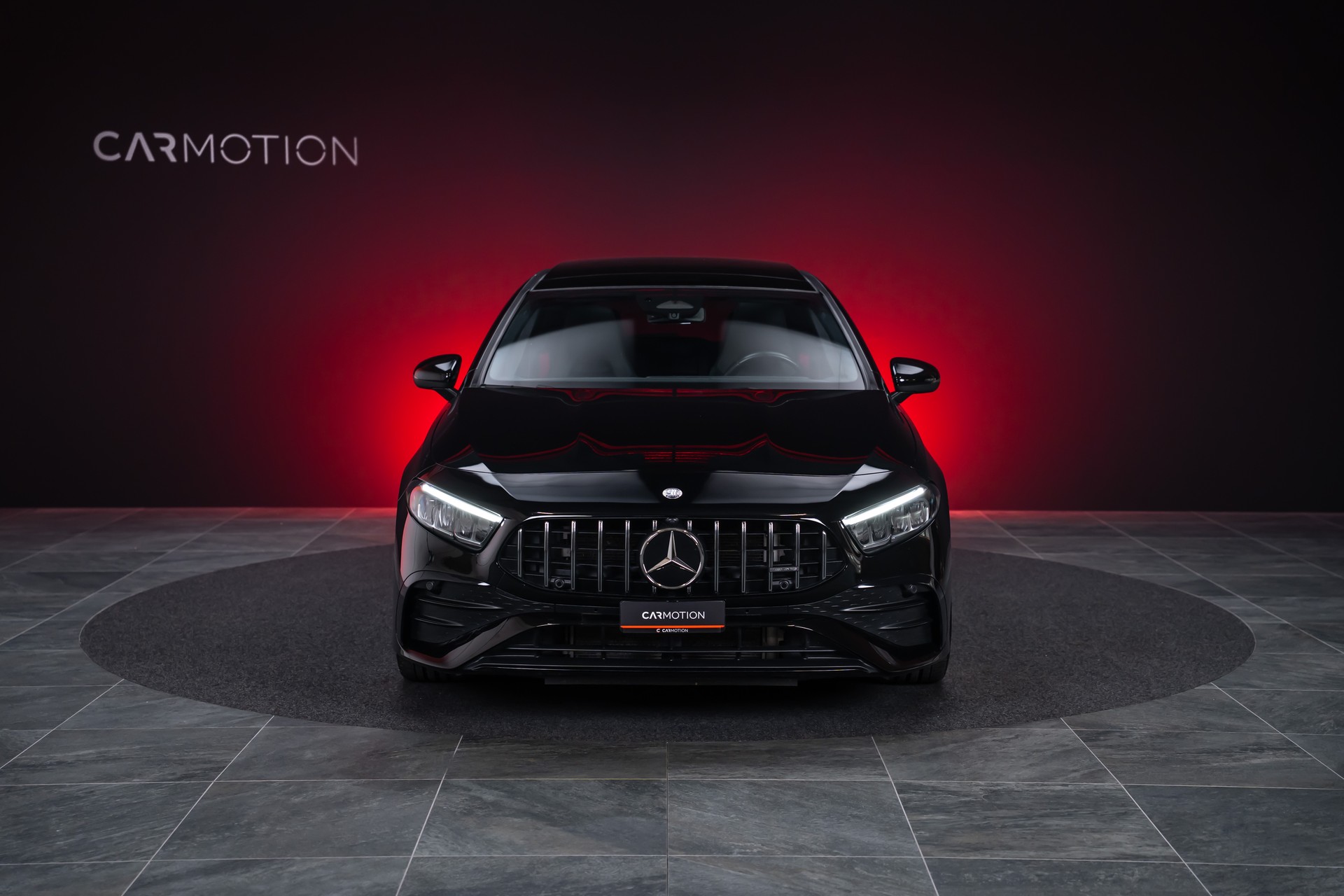 MERCEDES-BENZ A 35 AMG 4matic / Facelift / Panorama-Schiebedach / Rückfahrkamera-showroom-element-1
