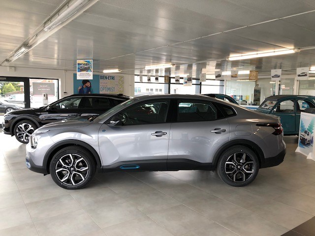 CITROEN C4 X 100 kW Swiss Edition-showroom-element-2