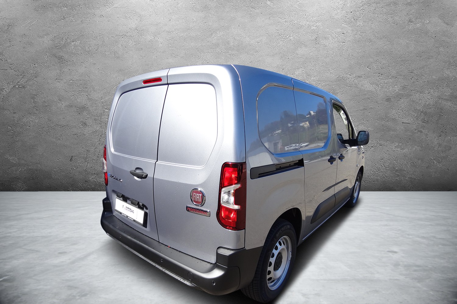 FIAT E-Doblo L1 50kWh 800kg Pro-showroom-element-3