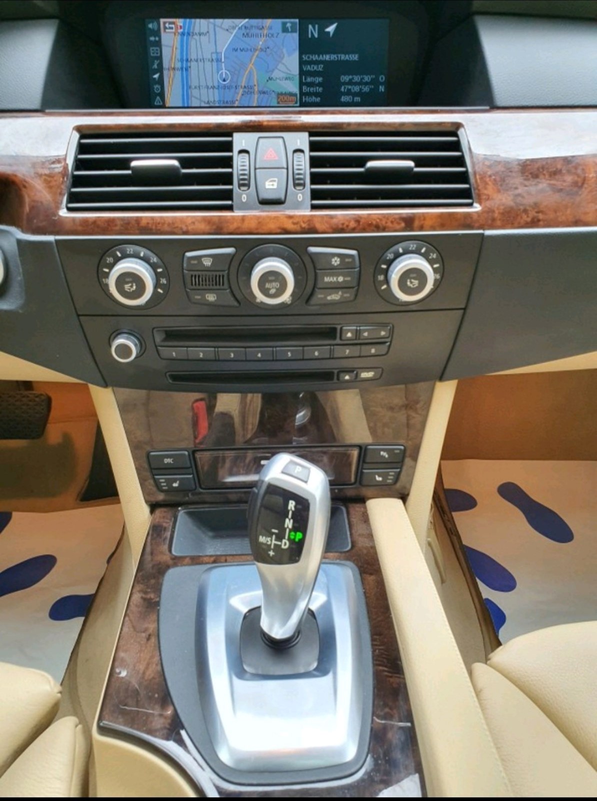 BMW 550i Steptronic-image-8