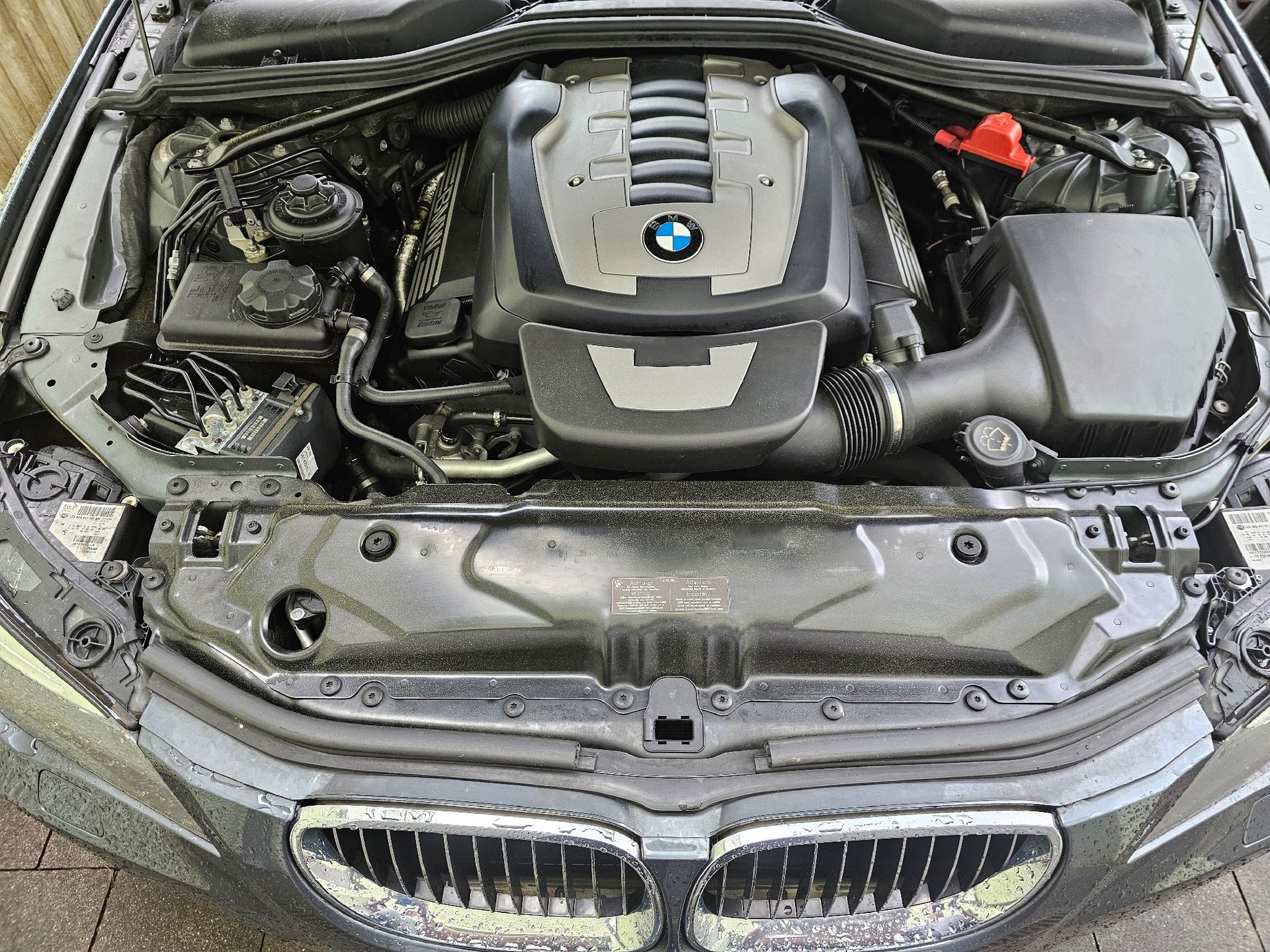 BMW 550i Steptronic-image-13