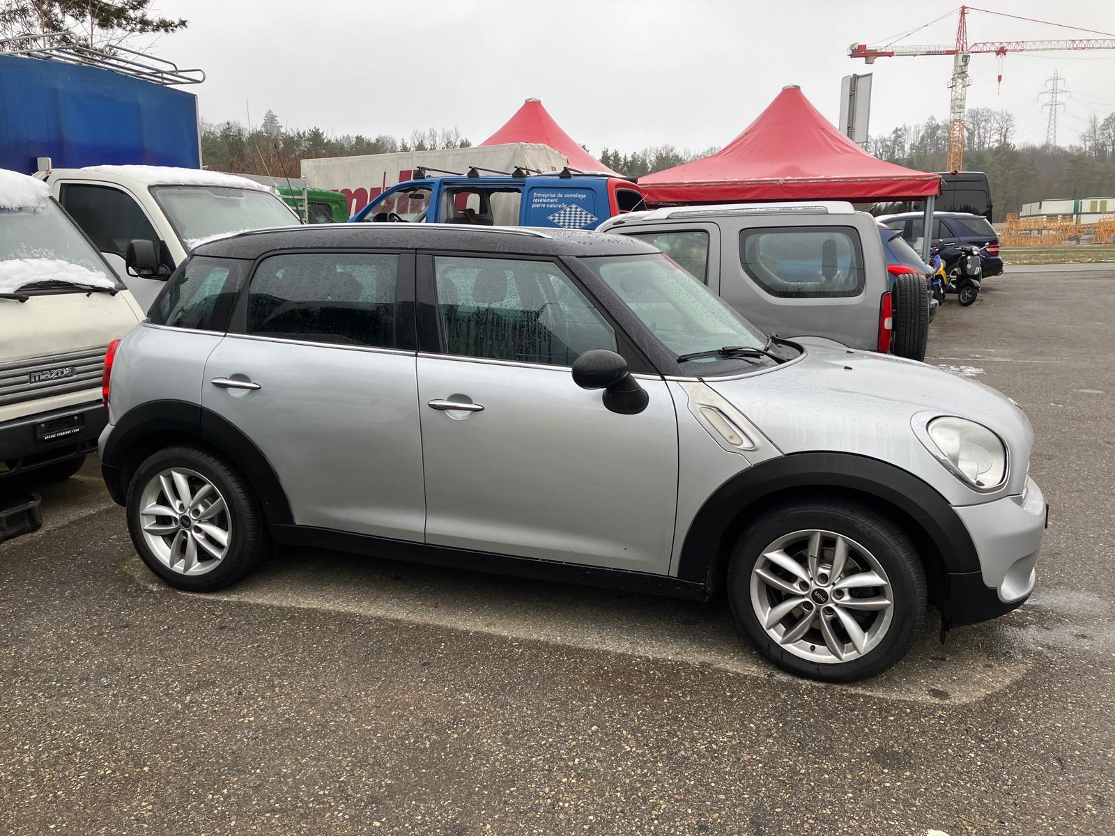 MINI Mini Countryman Cooper ALL4 Steptronic-image-2