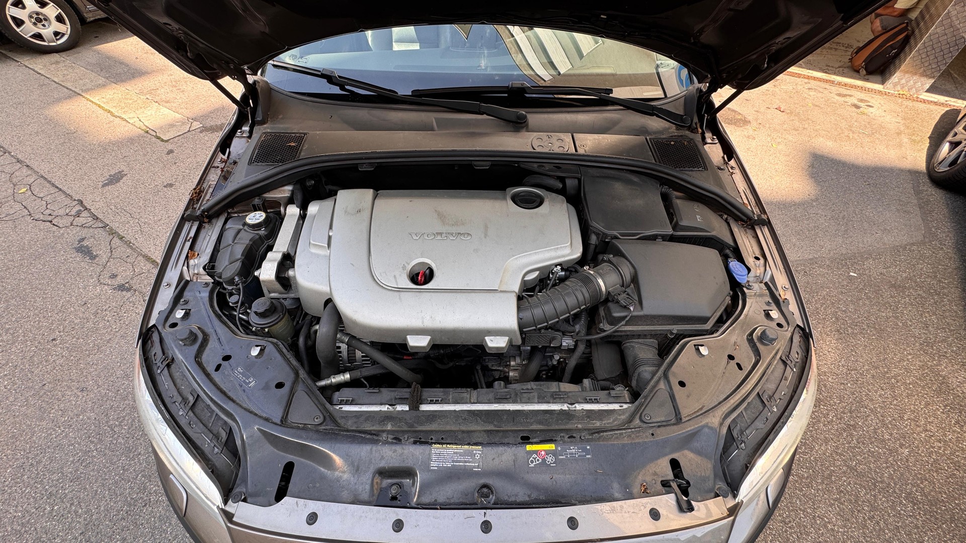 VOLVO XC70 D5 AWD Summum Geartronic-image-15