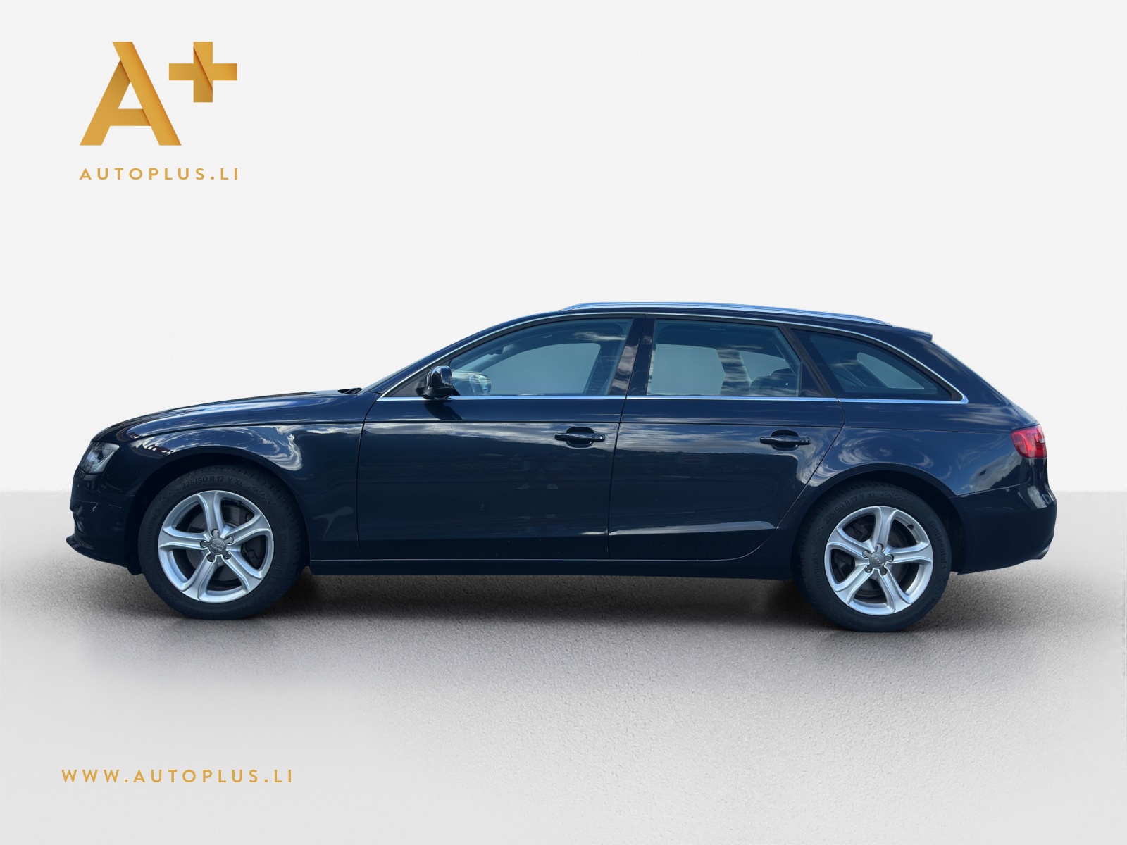 AUDI A4 Avant 2.0 TFSI quattro s-tronic-image-3