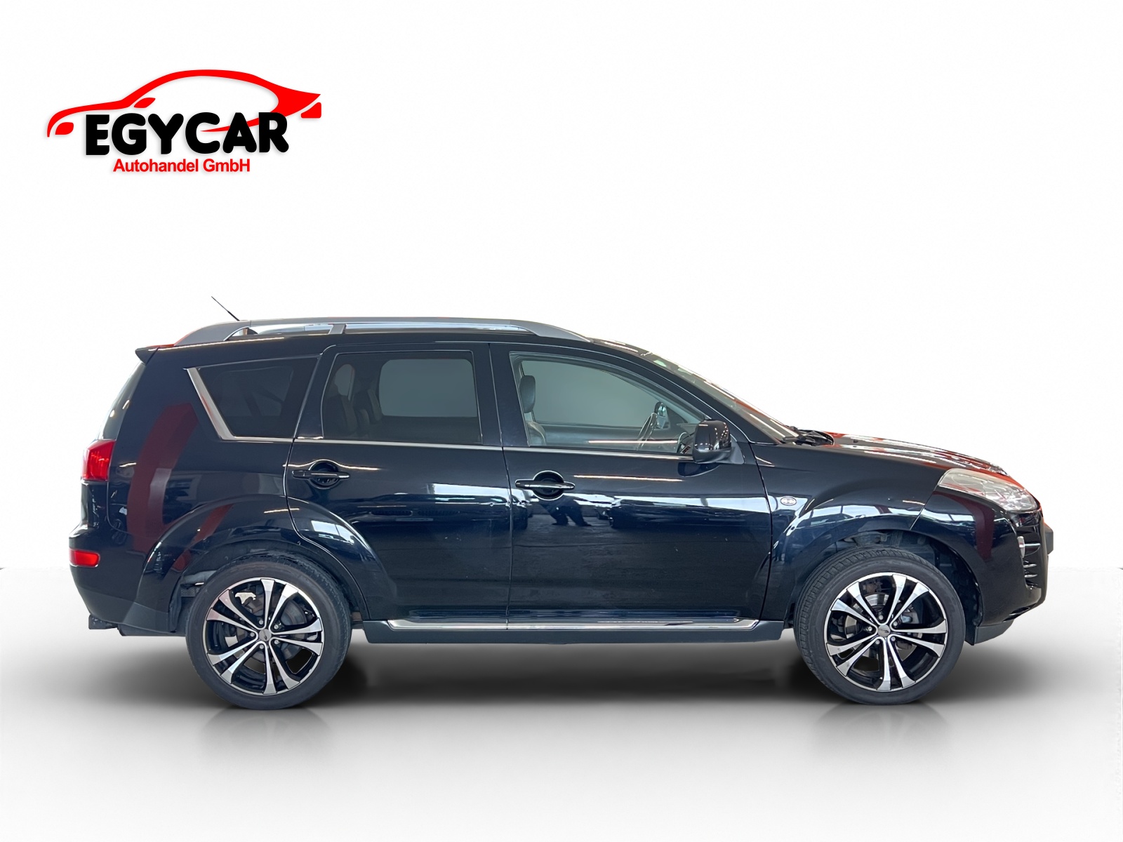 PEUGEOT 4007 2.2 HDi Platinum Edition-image-7