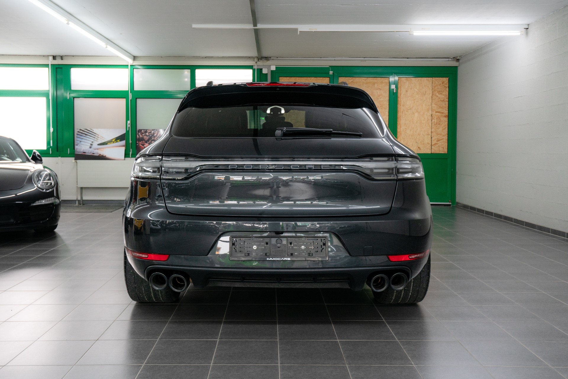 PORSCHE Macan GTS PDK-image-5
