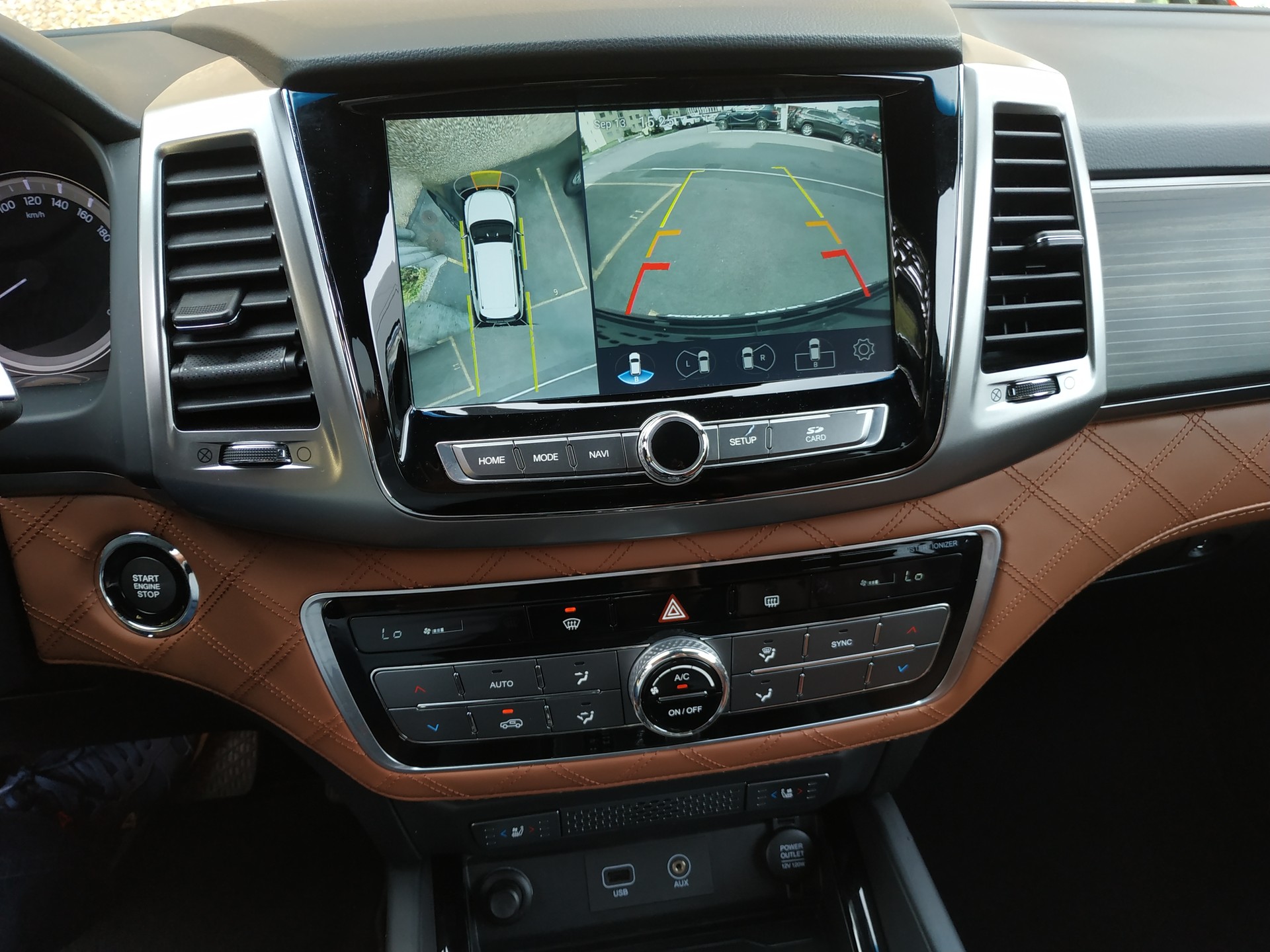 KGM-SsangYong Rexton RX220 e-XDi Sapphire 4WD-image-14