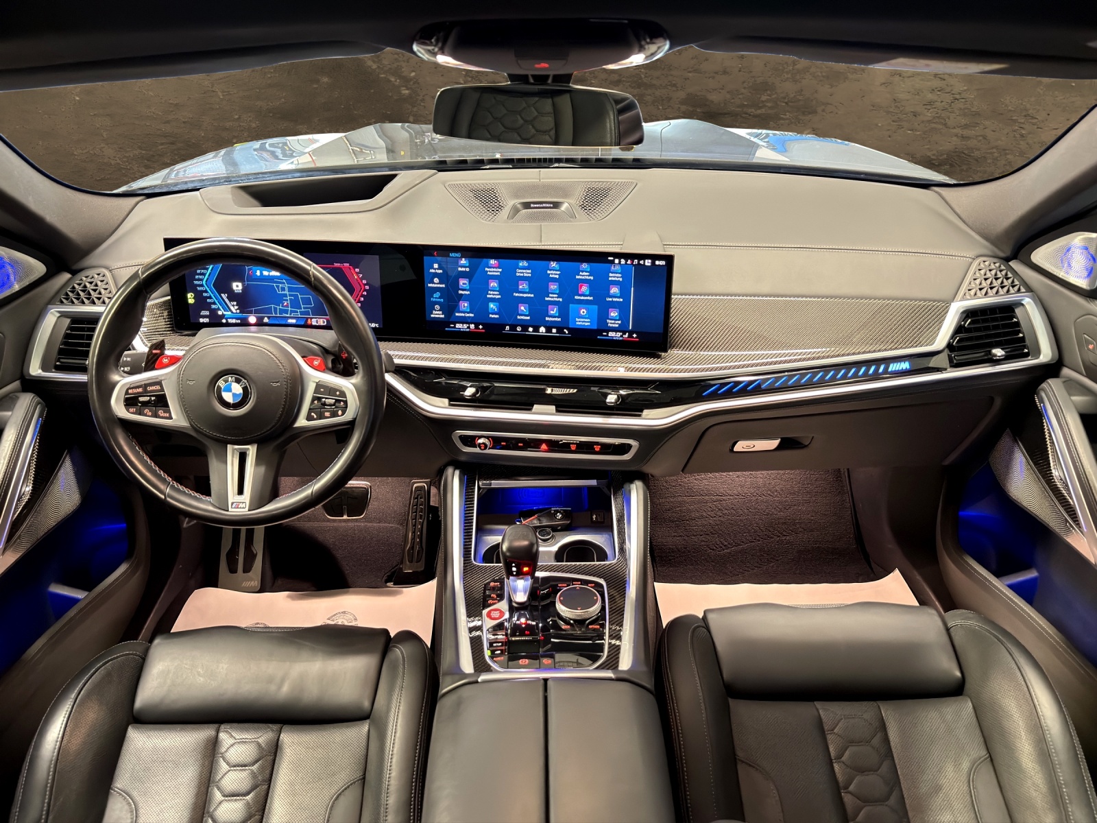BMW X6M Steptronic M Competition-showroom-element-3