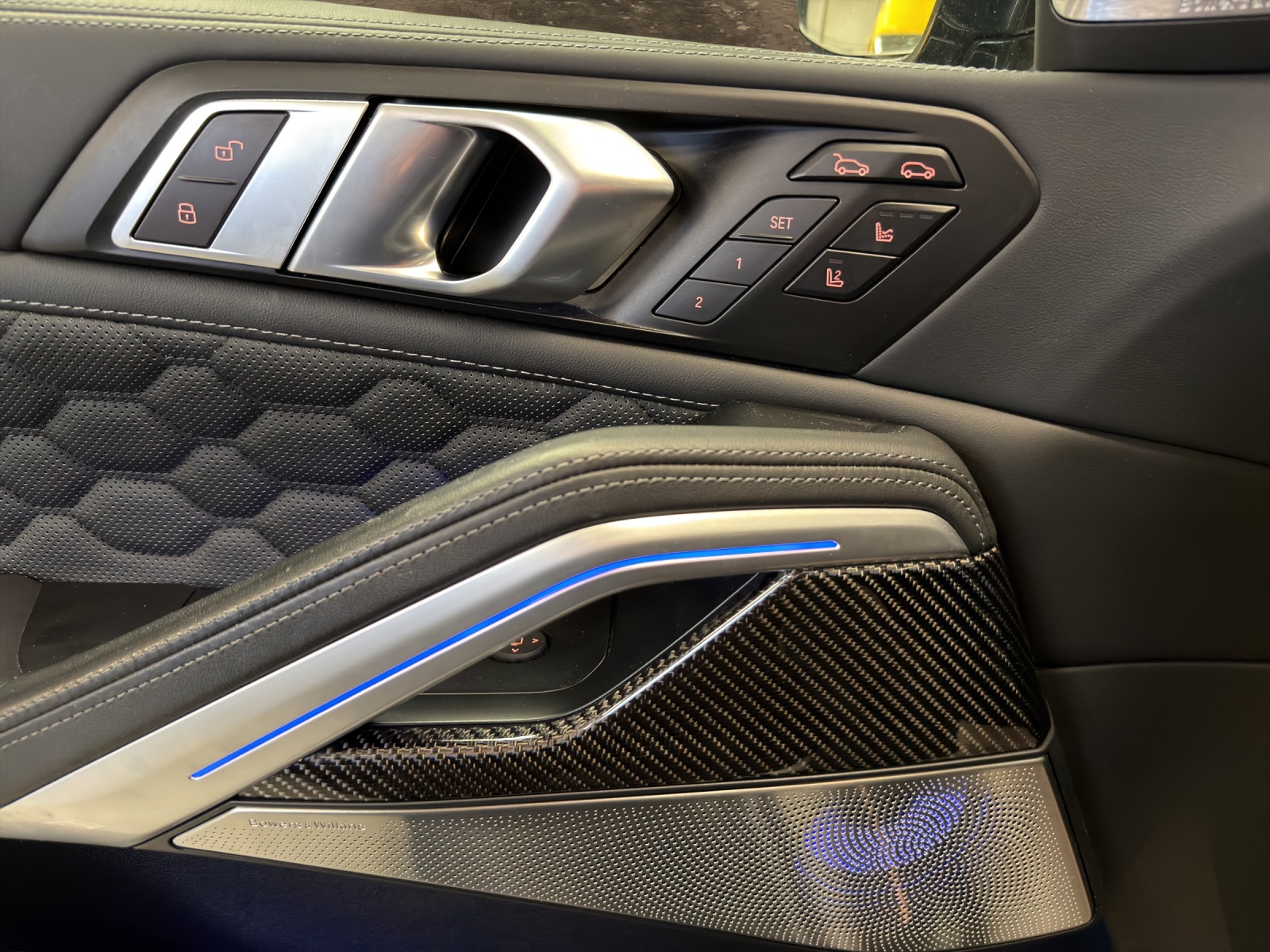 BMW X6M Steptronic M Competition-image-14
