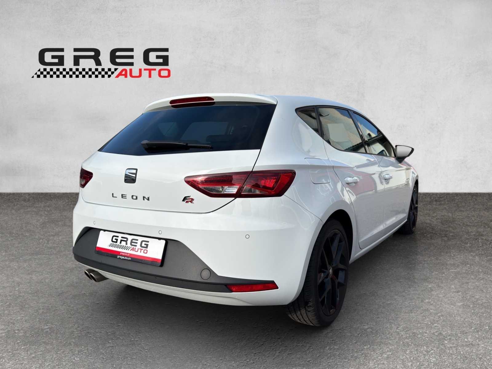 SEAT Leon 2.0 TDI FR Line DSG-showroom-element-3