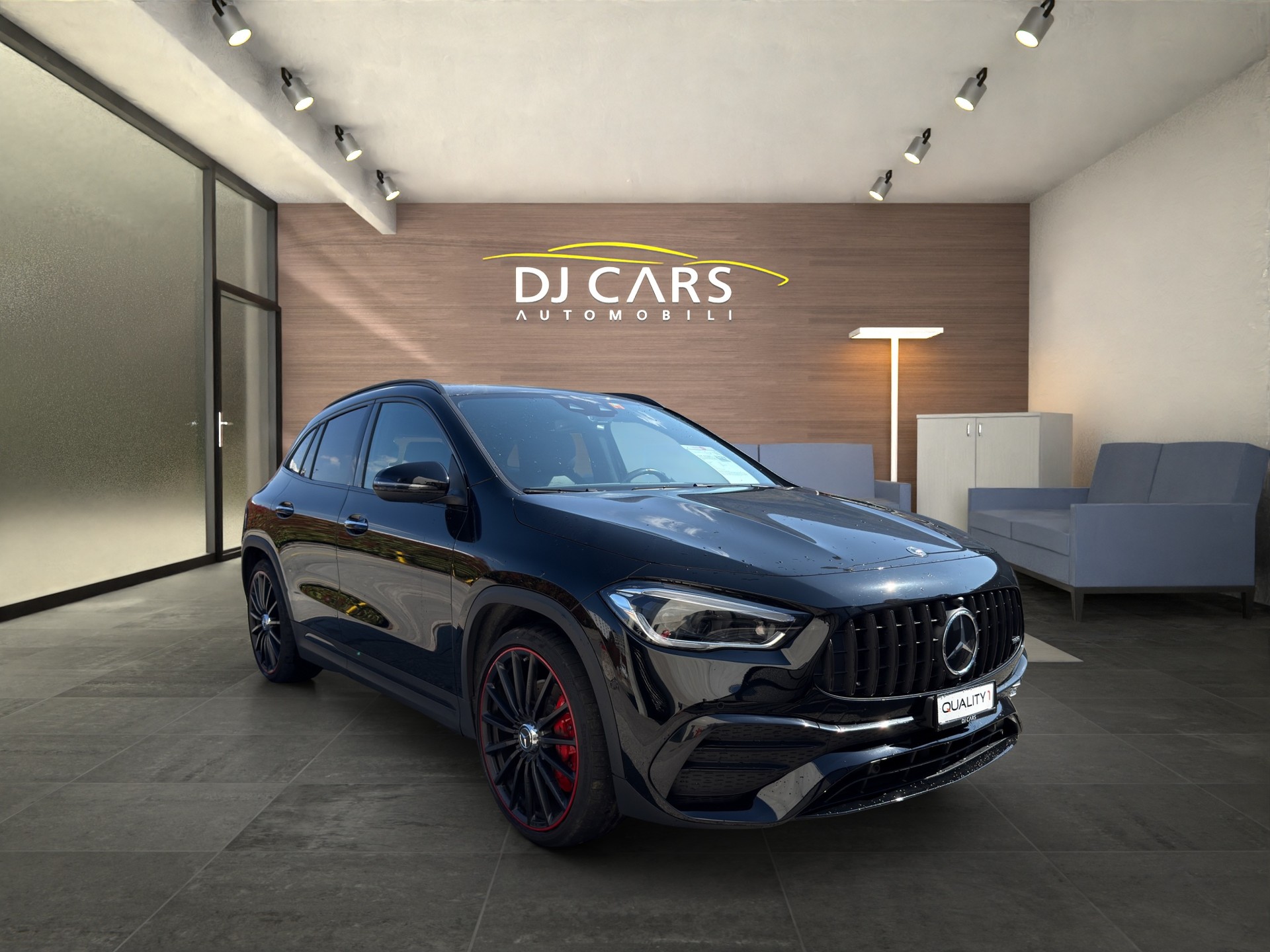 MERCEDES-BENZ GLA 35 AMG 4Matic 8G-Speedshift DCT-image-2