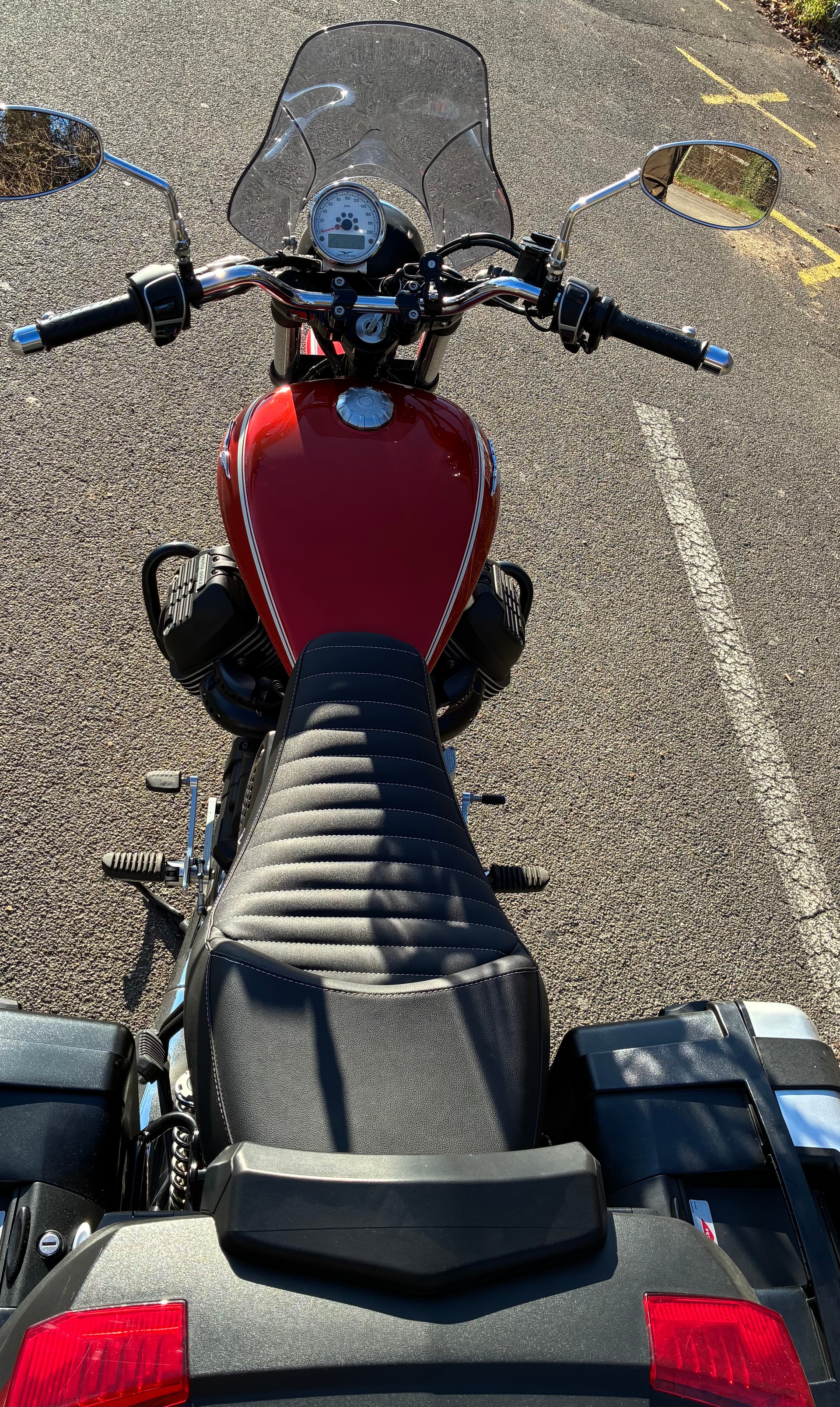 MOTO GUZZI V9 Roamer 850 ABS-image-7