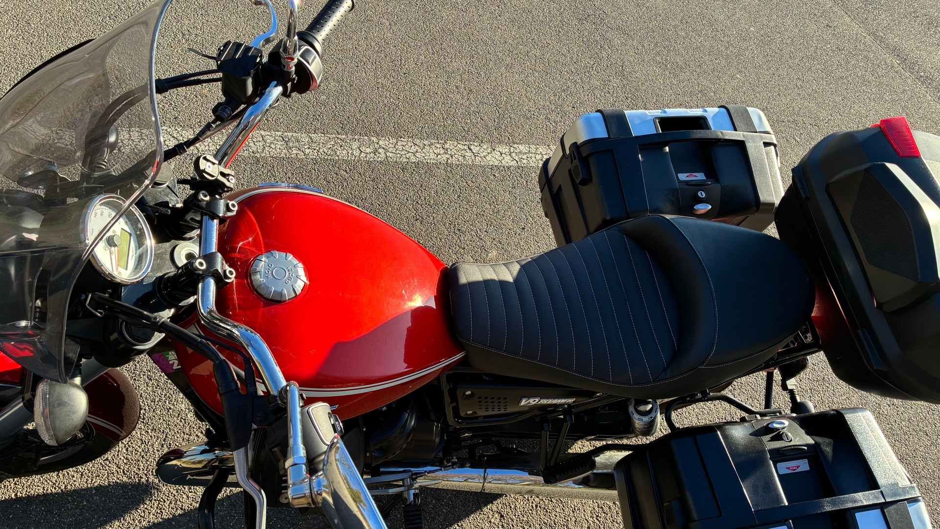 MOTO GUZZI V9 Roamer 850 ABS-image-11