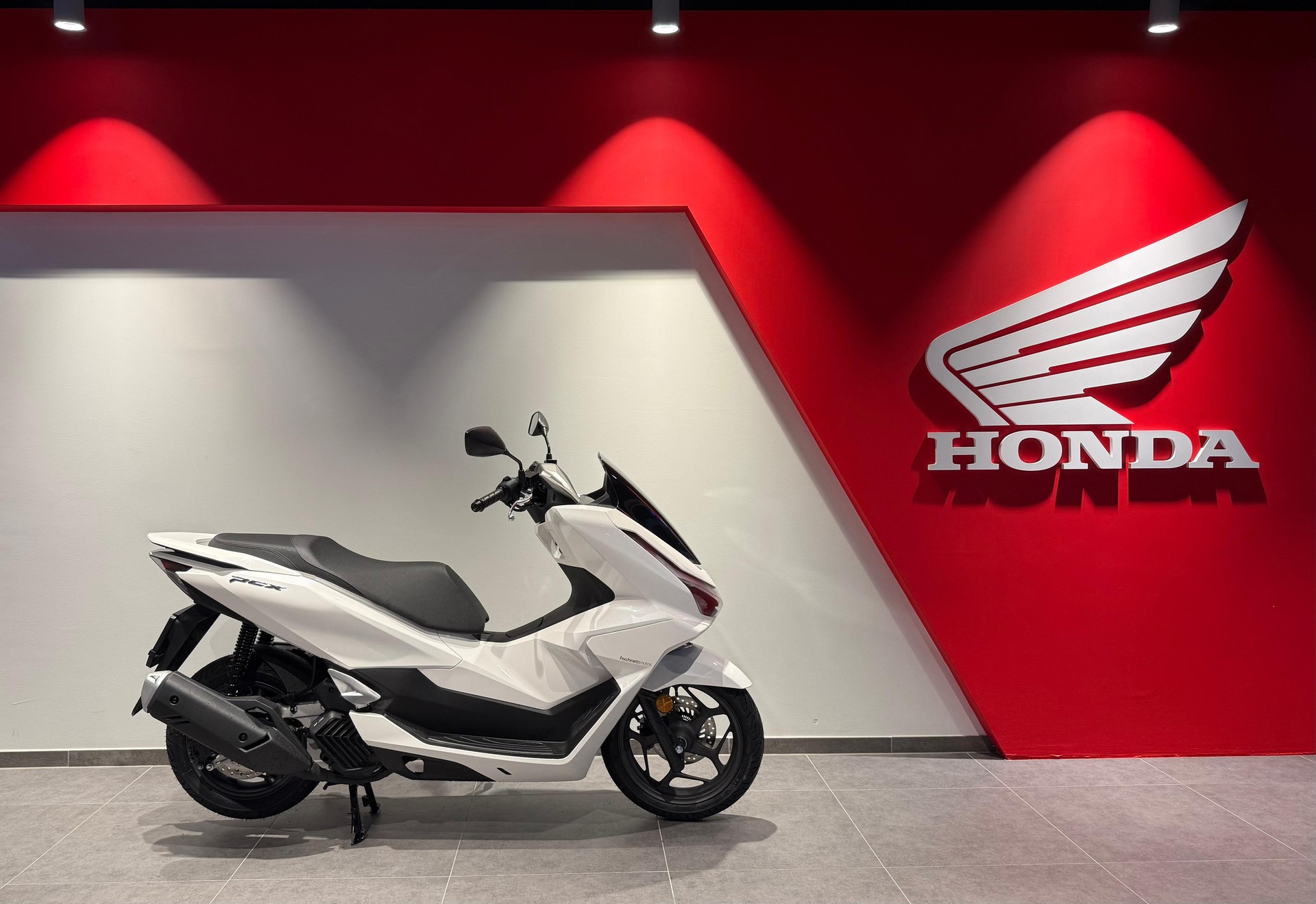 HONDA PCX 125 i ABS-image-1