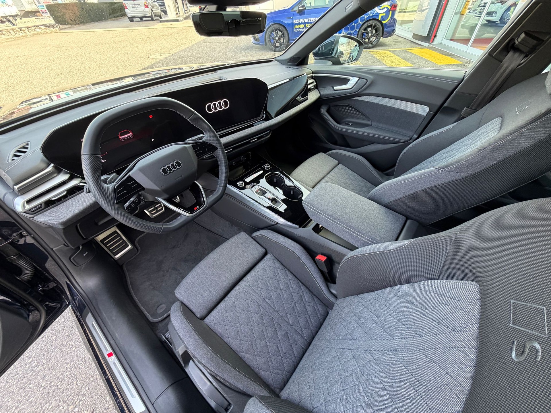 AUDI A5 Avant TFSI 150 kW S tronic-image-10