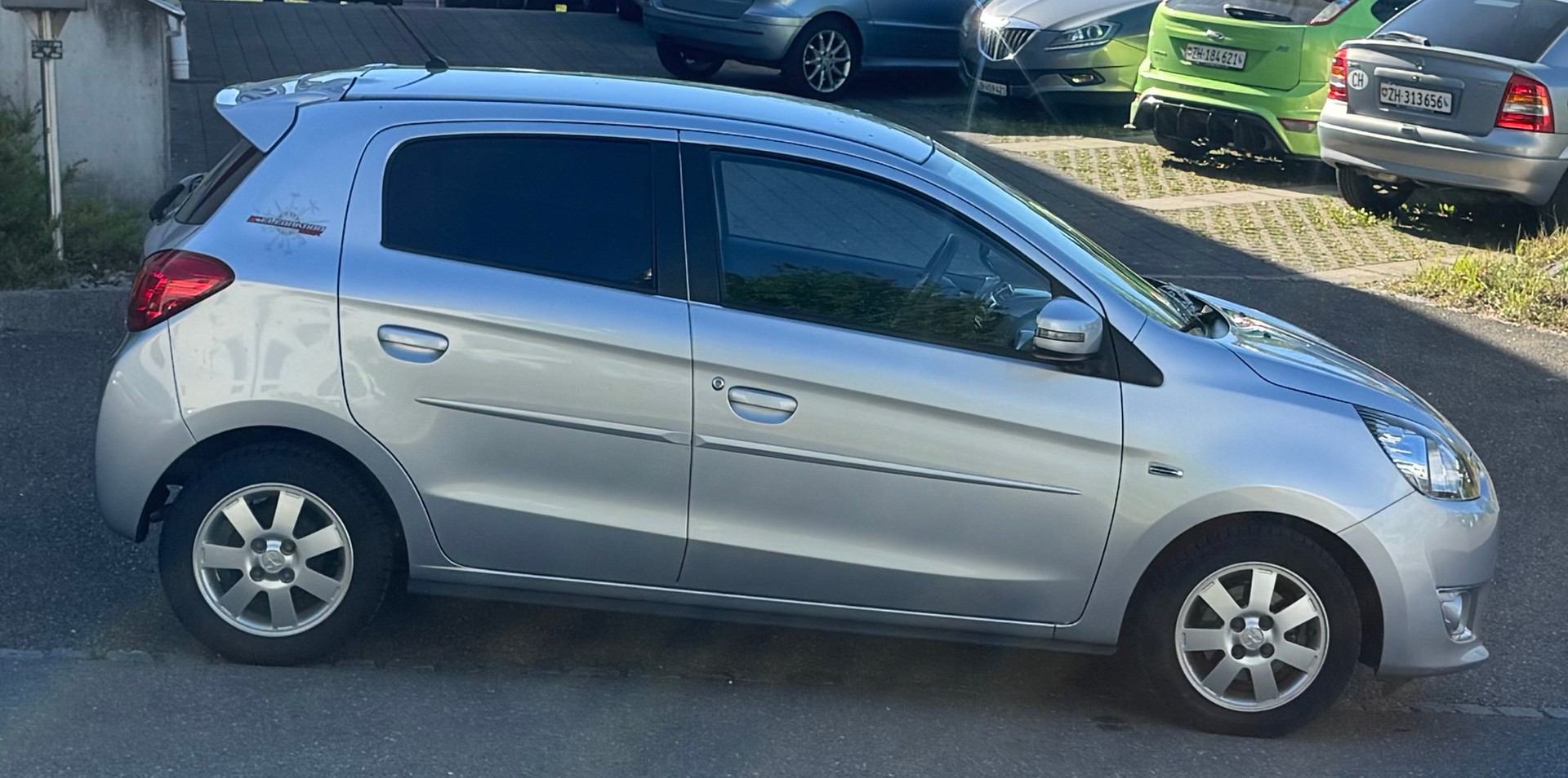 MITSUBISHI Space Star 1.2 Celebration 300K CVT-image-8
