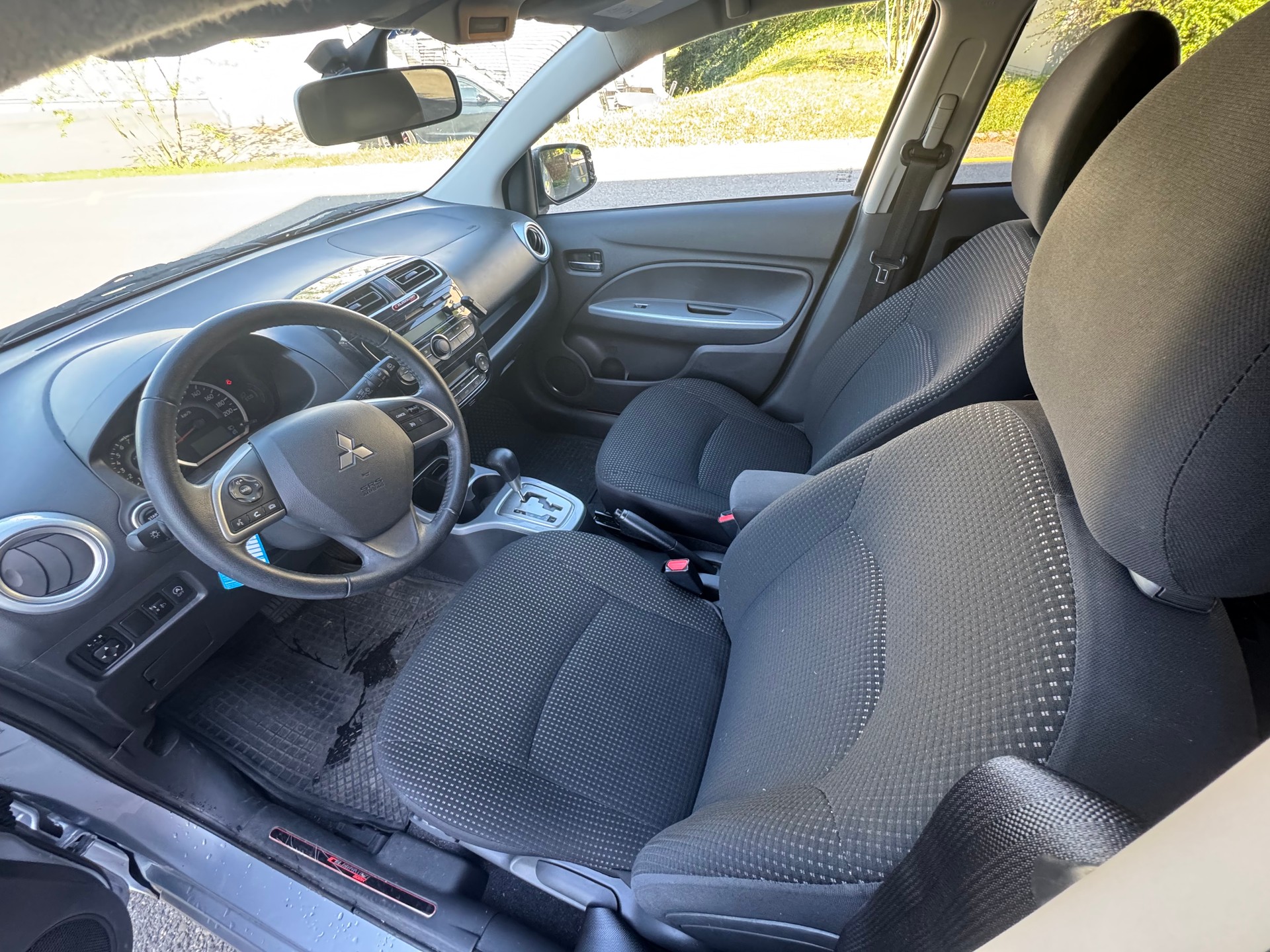 MITSUBISHI Space Star 1.2 Celebration 300K CVT-image-12