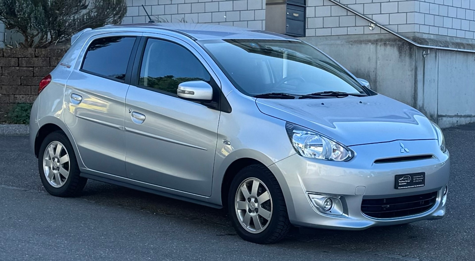 MITSUBISHI Space Star 1.2 Celebration 300K CVT-image-9