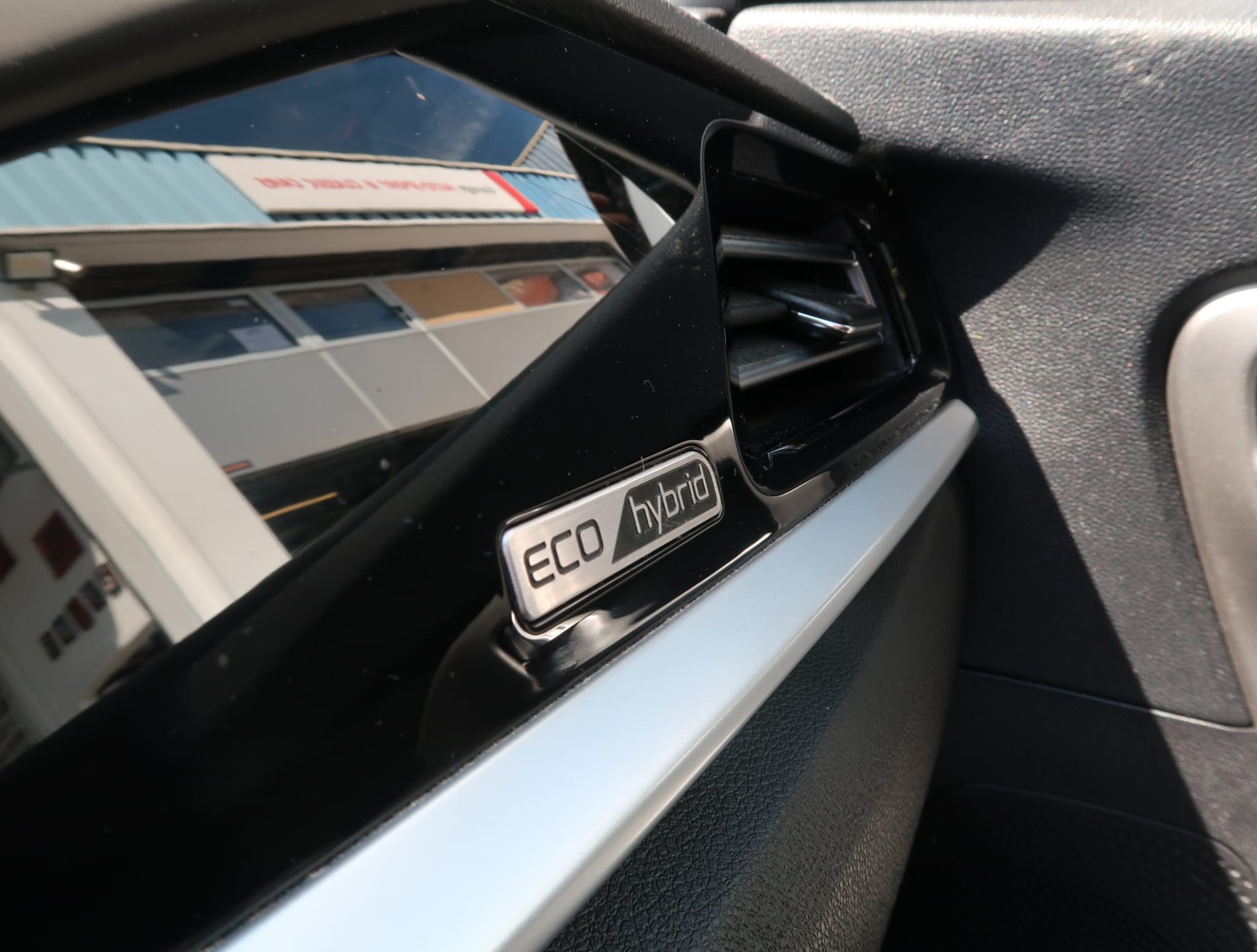 KIA Niro 1.6GDi Hybrid Pow.25 DCT-image-18