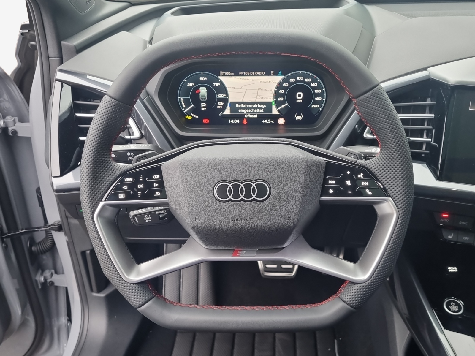 AUDI Q4 e-tron 45 Edition Swiss Ski quattro-image-9