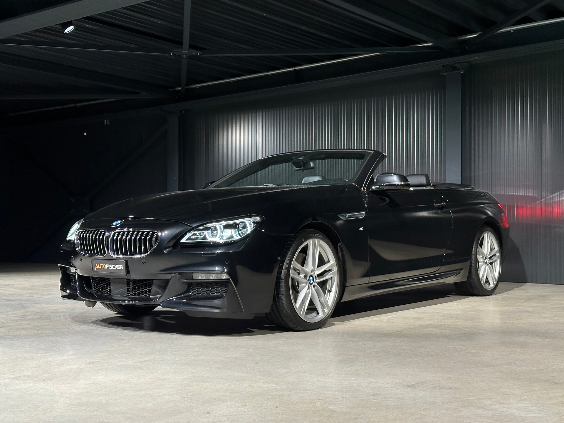 BMW 640i Cabrio xDrive-showroom-element-3