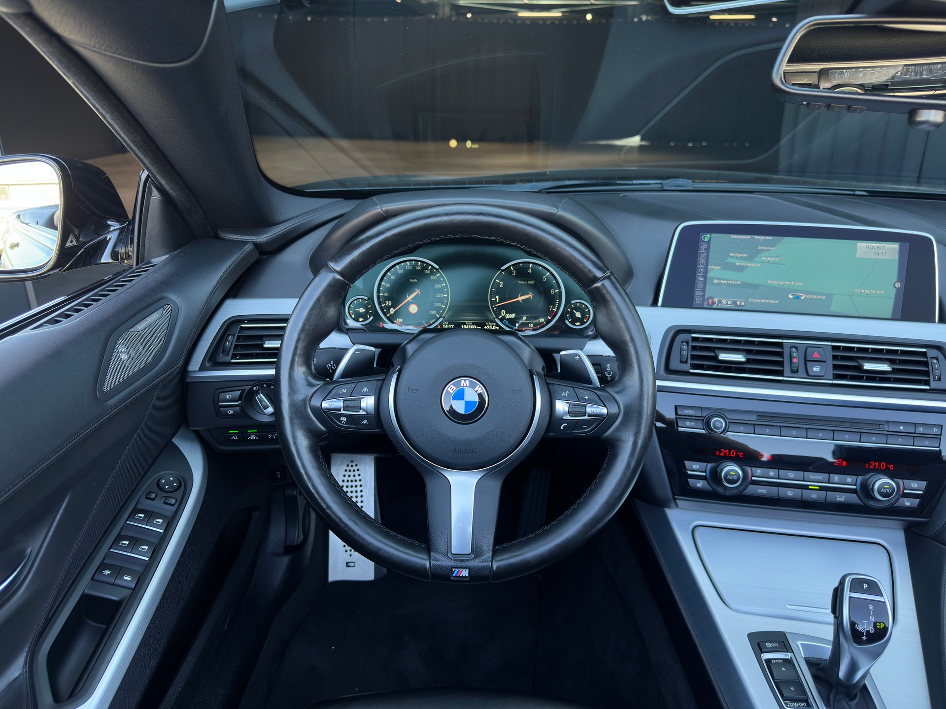 BMW 640i Cabrio xDrive-image-15