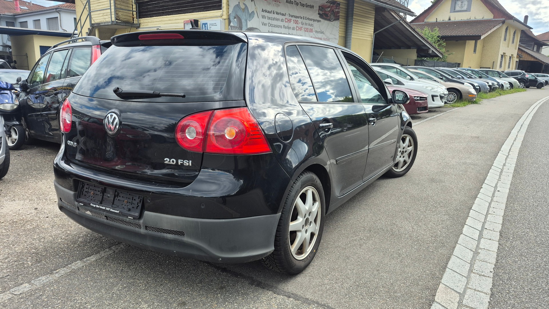 VW Golf 2.0 FSI Comfortline-image-4