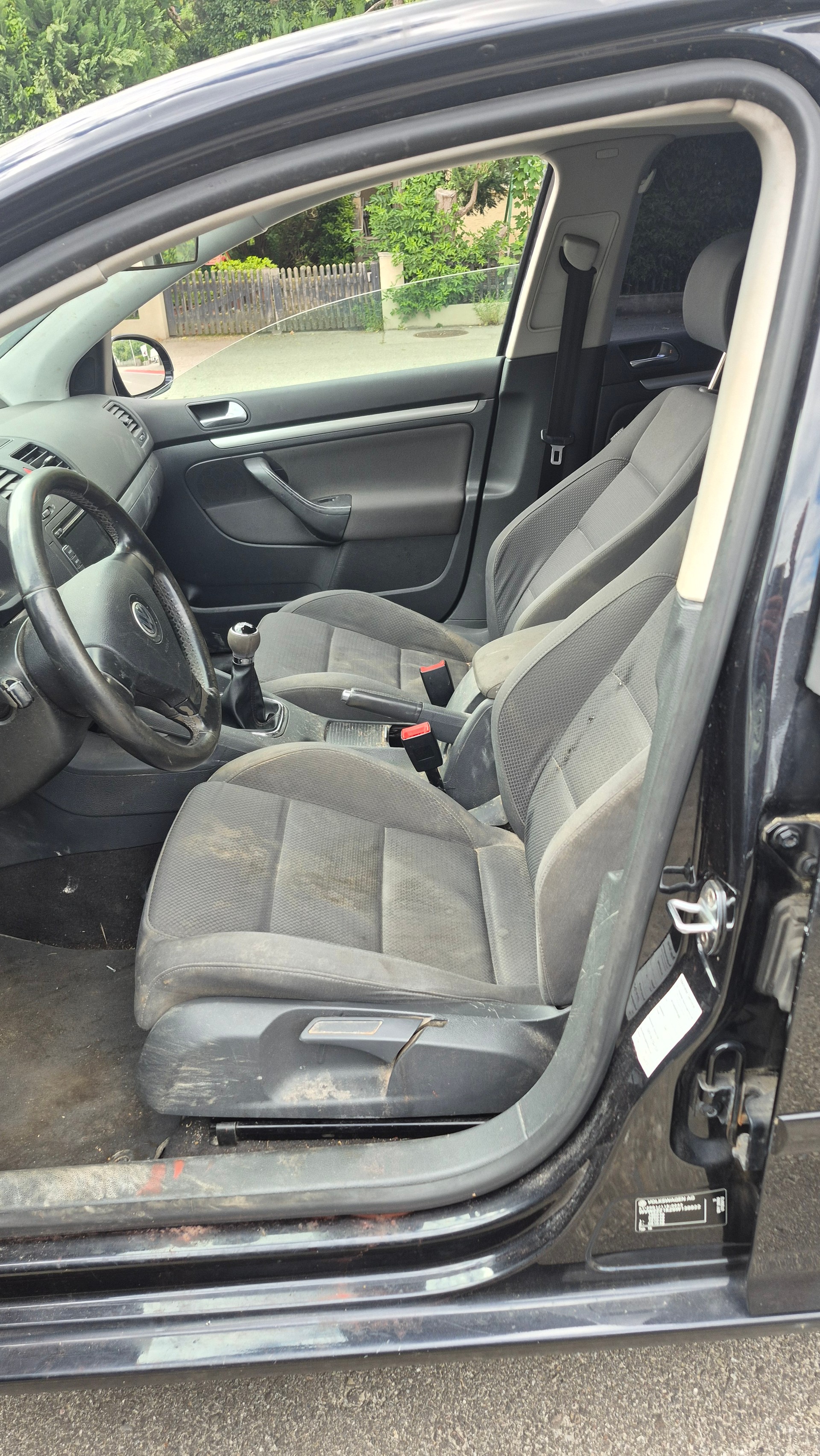 VW Golf 2.0 FSI Comfortline-image-8