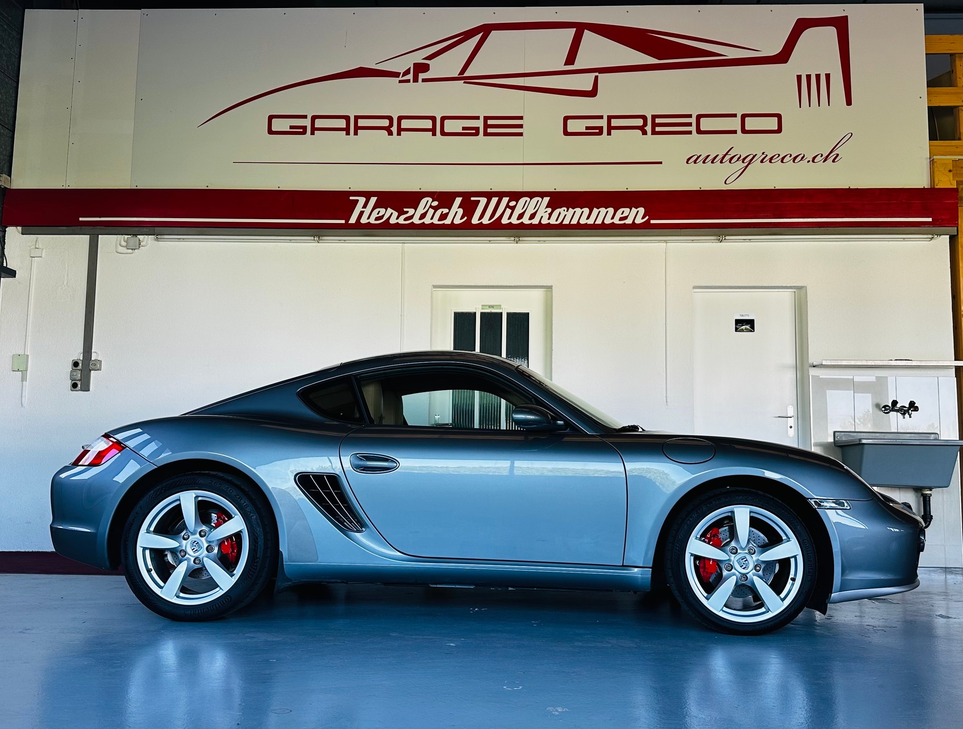 PORSCHE Cayman S 3.4-image-1