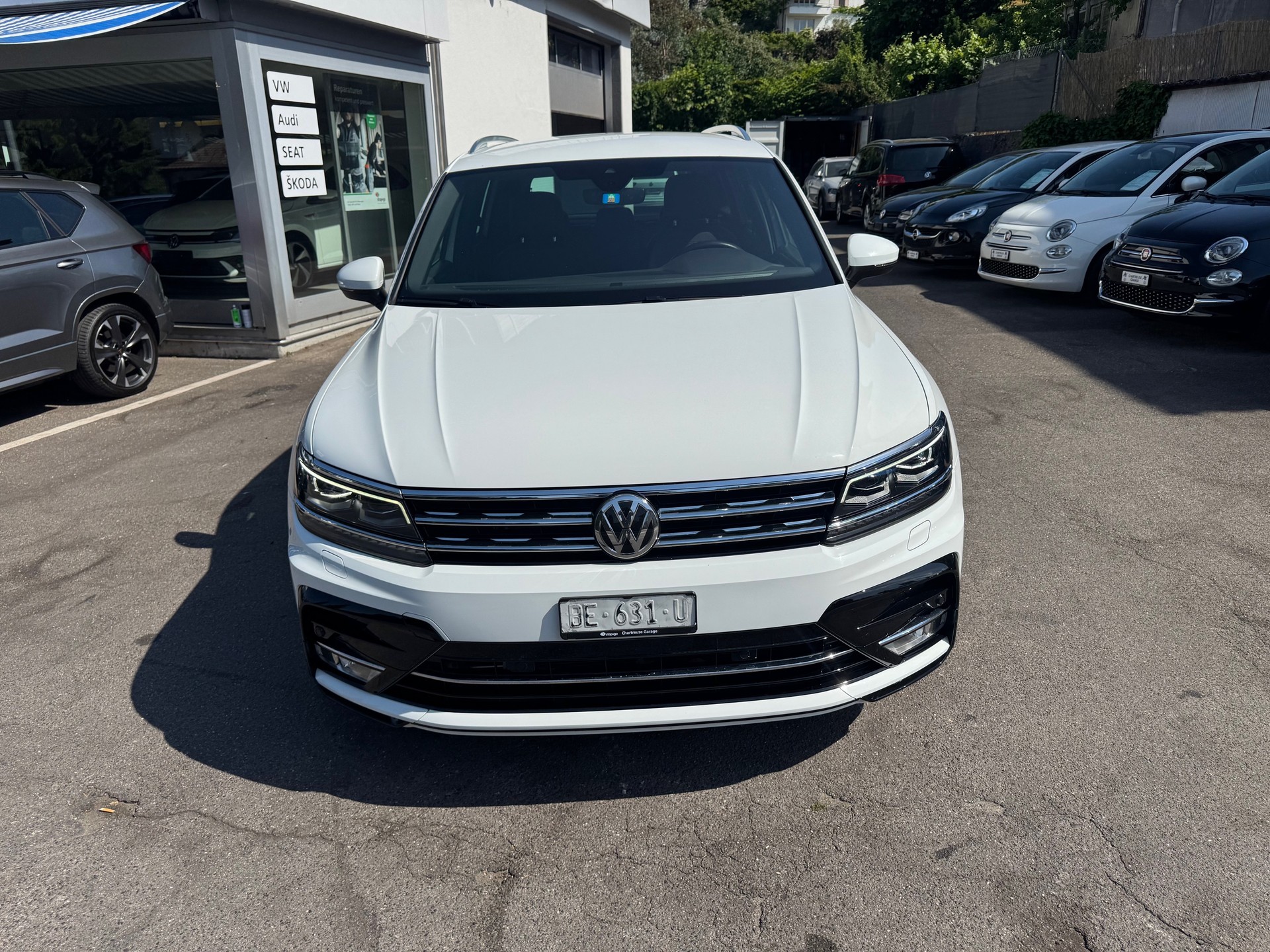 VW Tiguan 2.0 TDI SCR R-LINE 4Motion DSG-showroom-element-3
