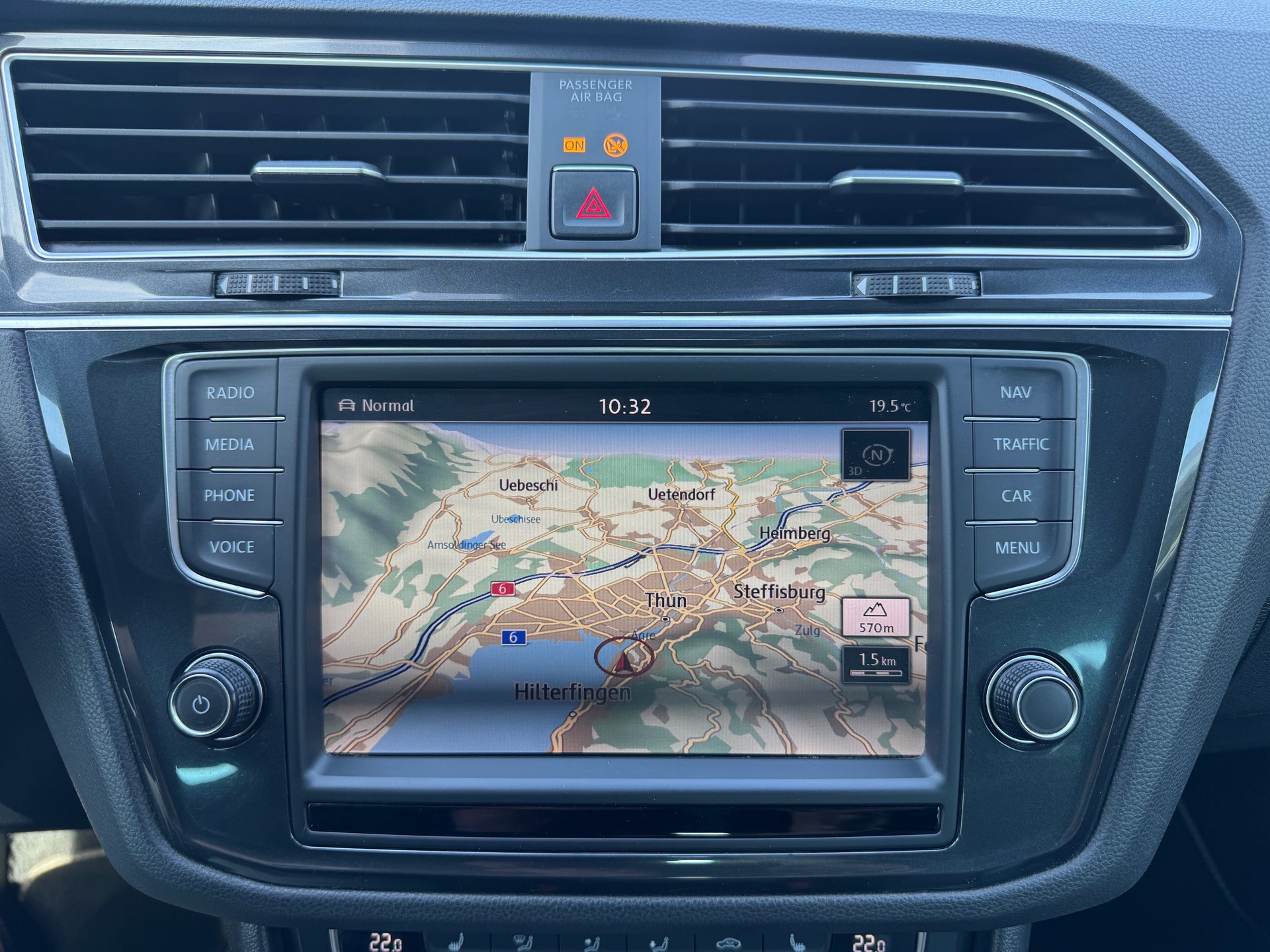 VW Tiguan 2.0 TDI SCR R-LINE 4Motion DSG-image-13