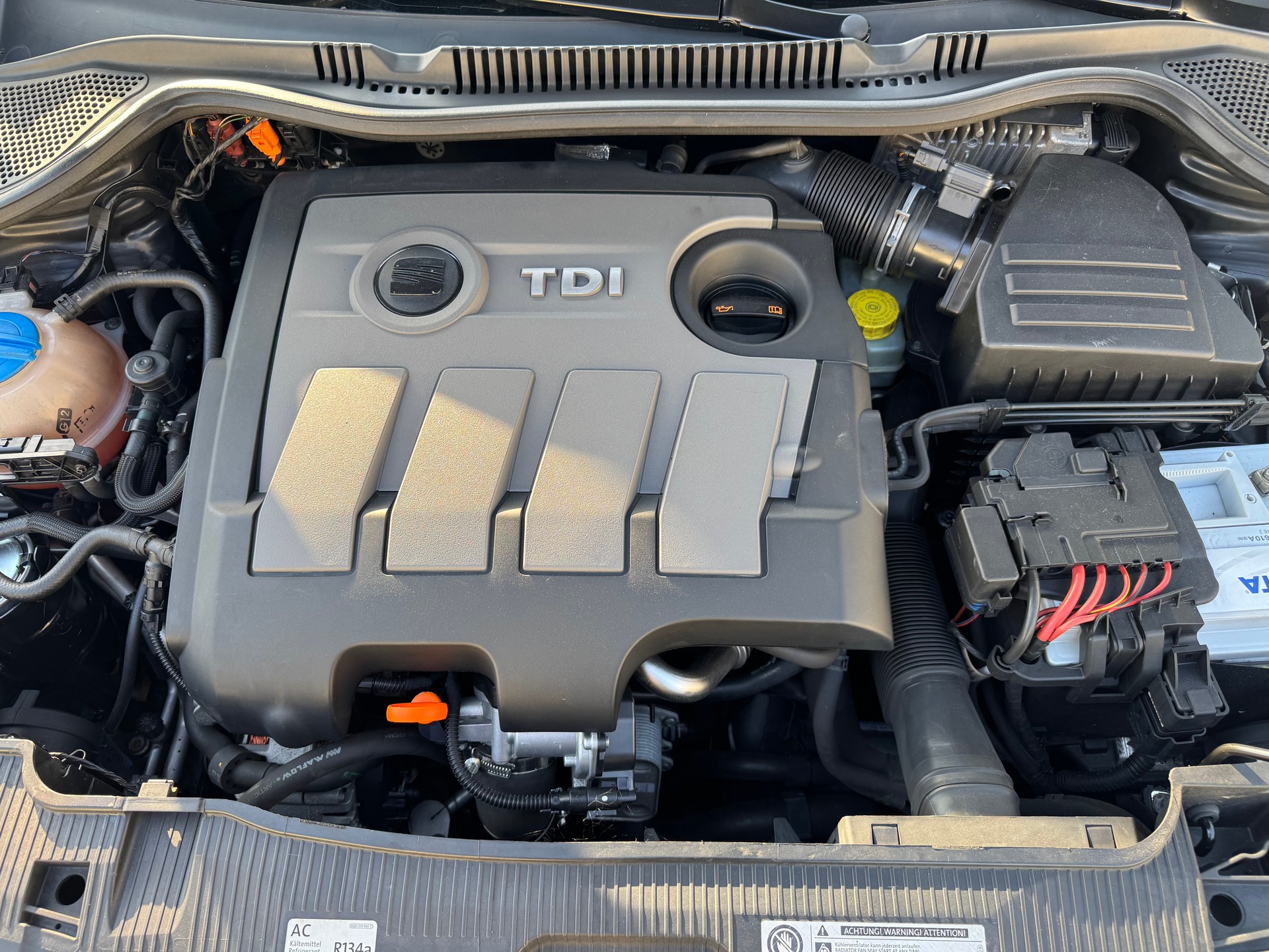 SEAT Ibiza ST 1.6 TDI FR-image-10