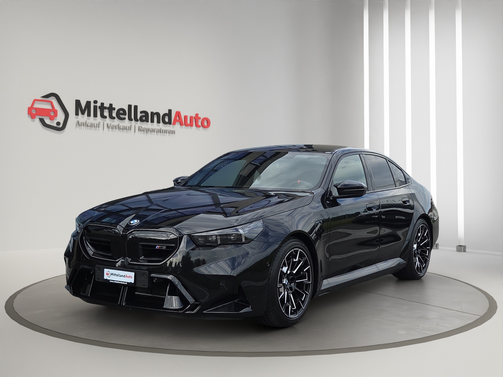 BMW M5 xDrive