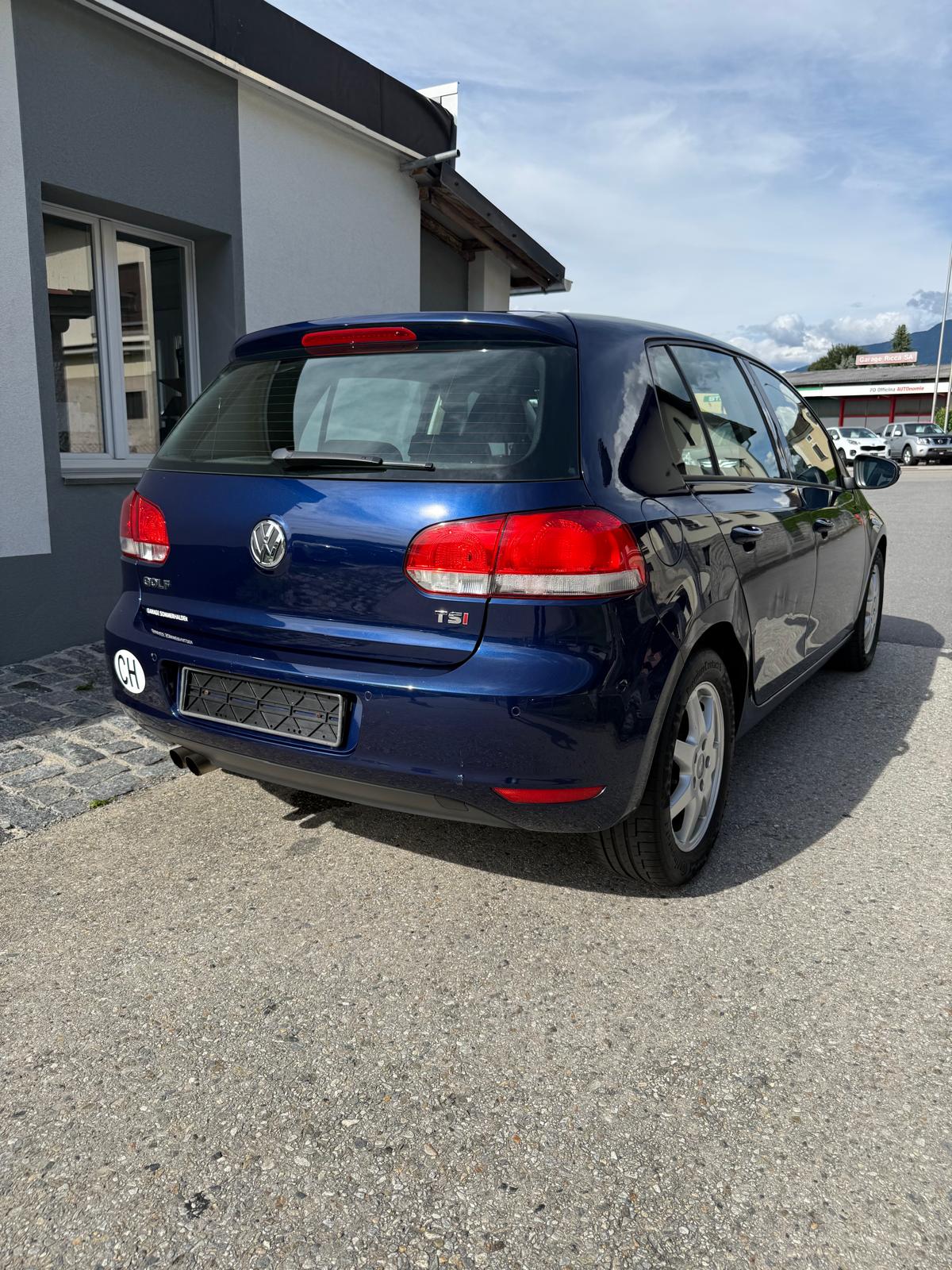 VW Golf 1.4 TSI Comfortline DSG-image-1