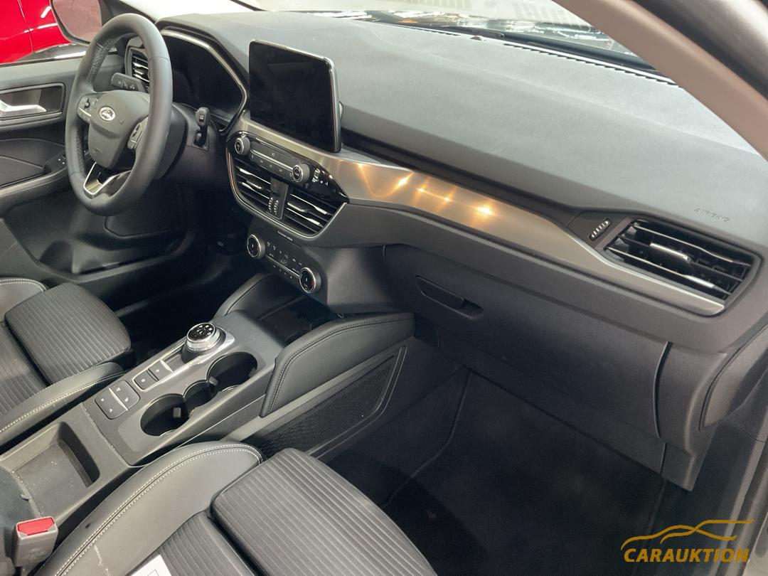 FORD Kuga 2.5 PHEV Titanium 2WD-image-6