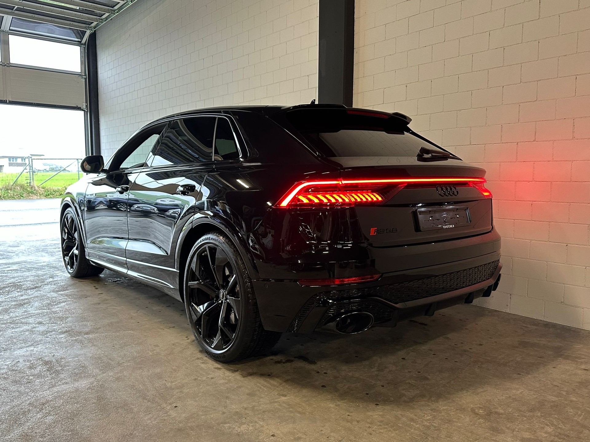 AUDI RSQ8 quattro tiptronic Vollausstattung - ABT 700 PS "Der Urus-Killer"-showroom-element-2