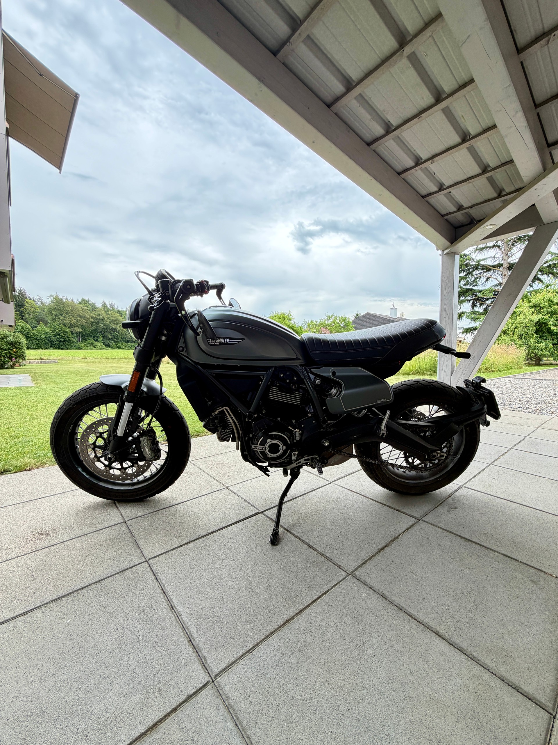 DUCATI Scrambler 803 Nightshift-image-4