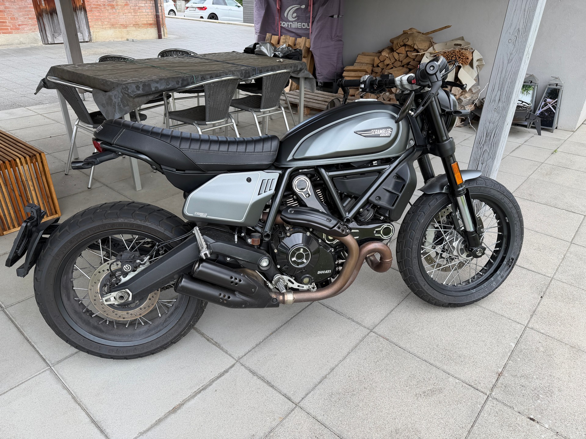 DUCATI Scrambler 803 Nightshift-image-3