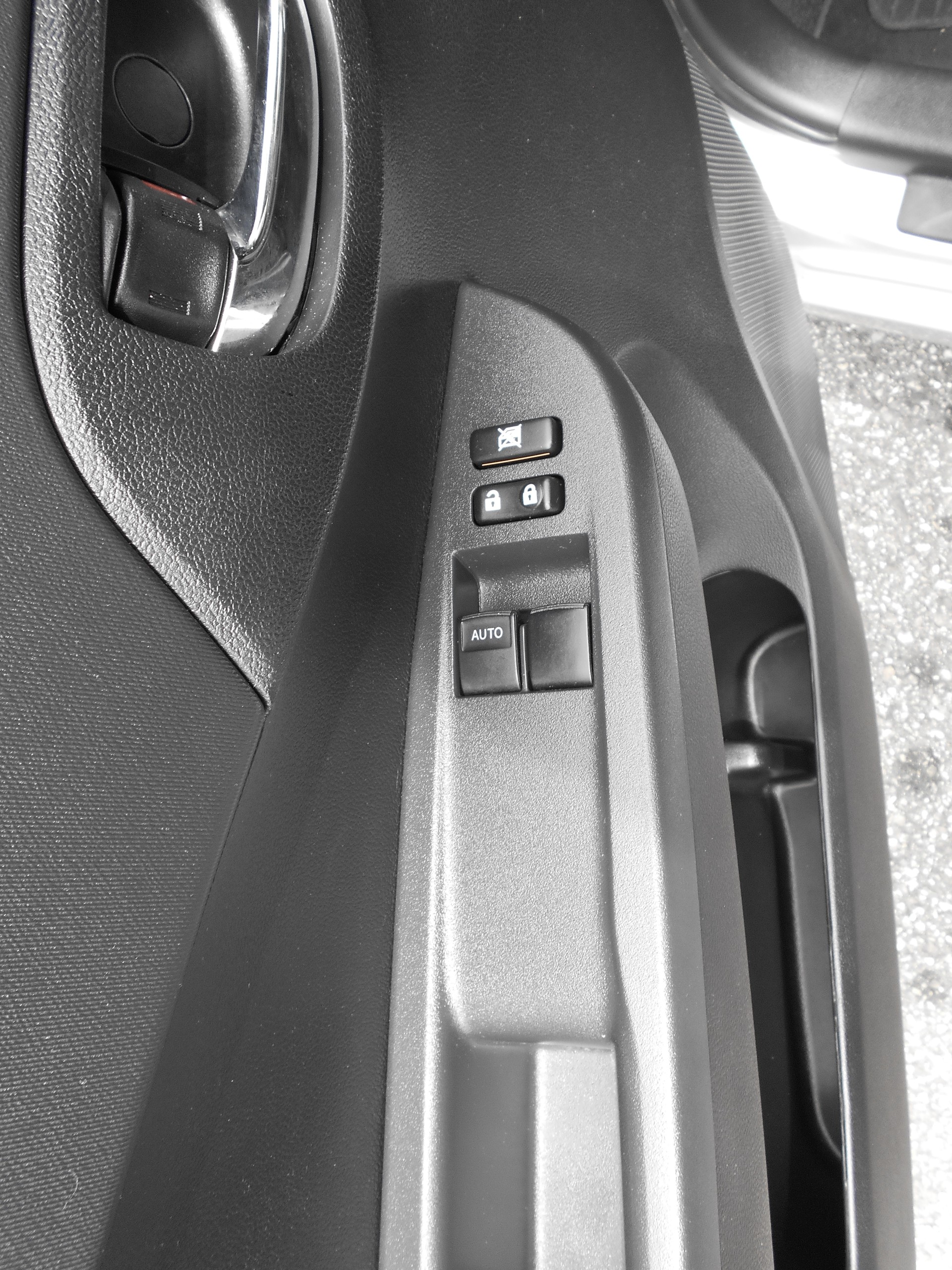 TOYOTA Verso-S 1.33 Linea Luna Multidrive S-image-9