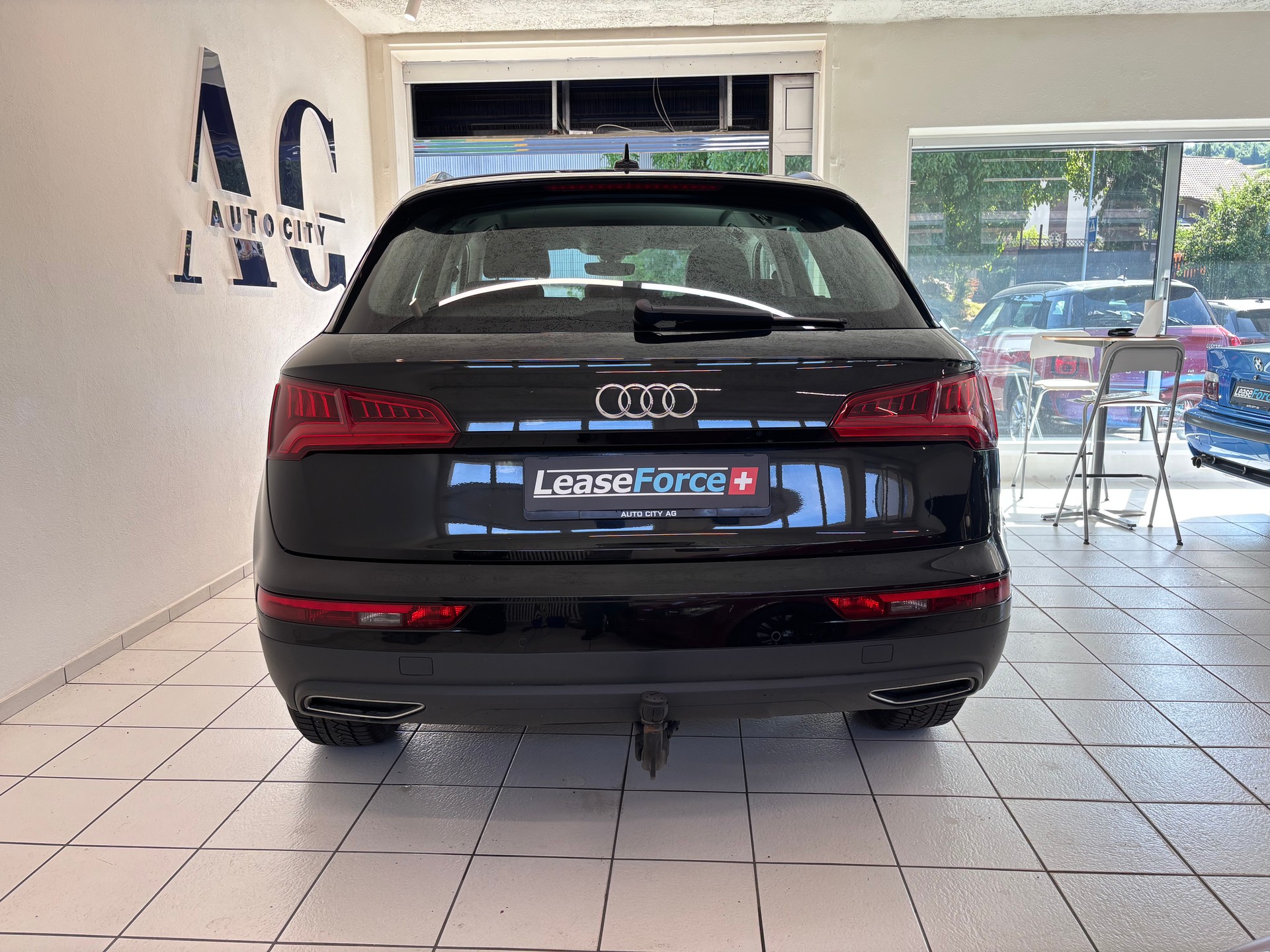 AUDI Q5 2.0 TFSI sport quattro S-tronic-image-4