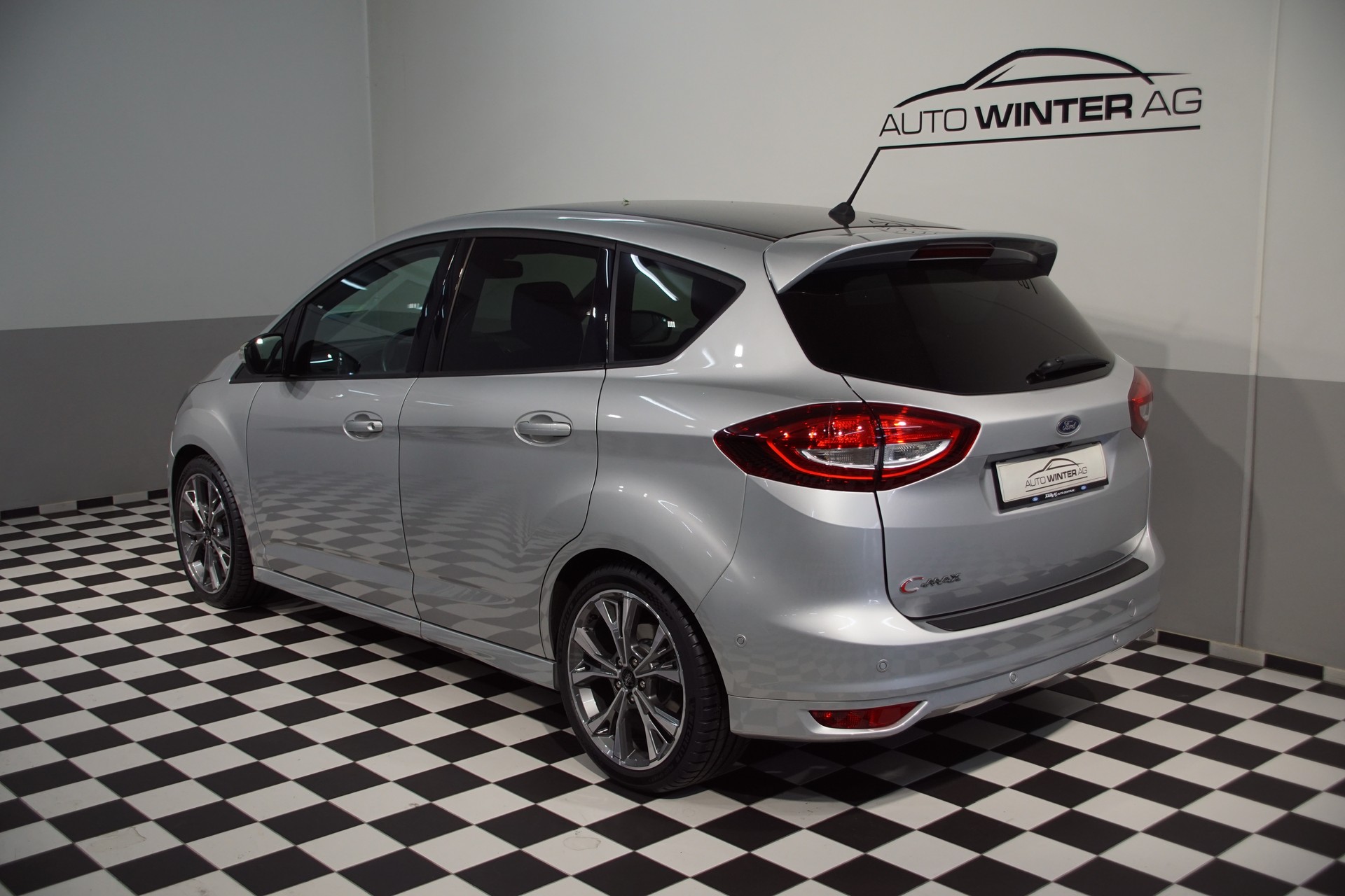 FORD C-Max 2.0 TDCi Sport PowerShift-image-5